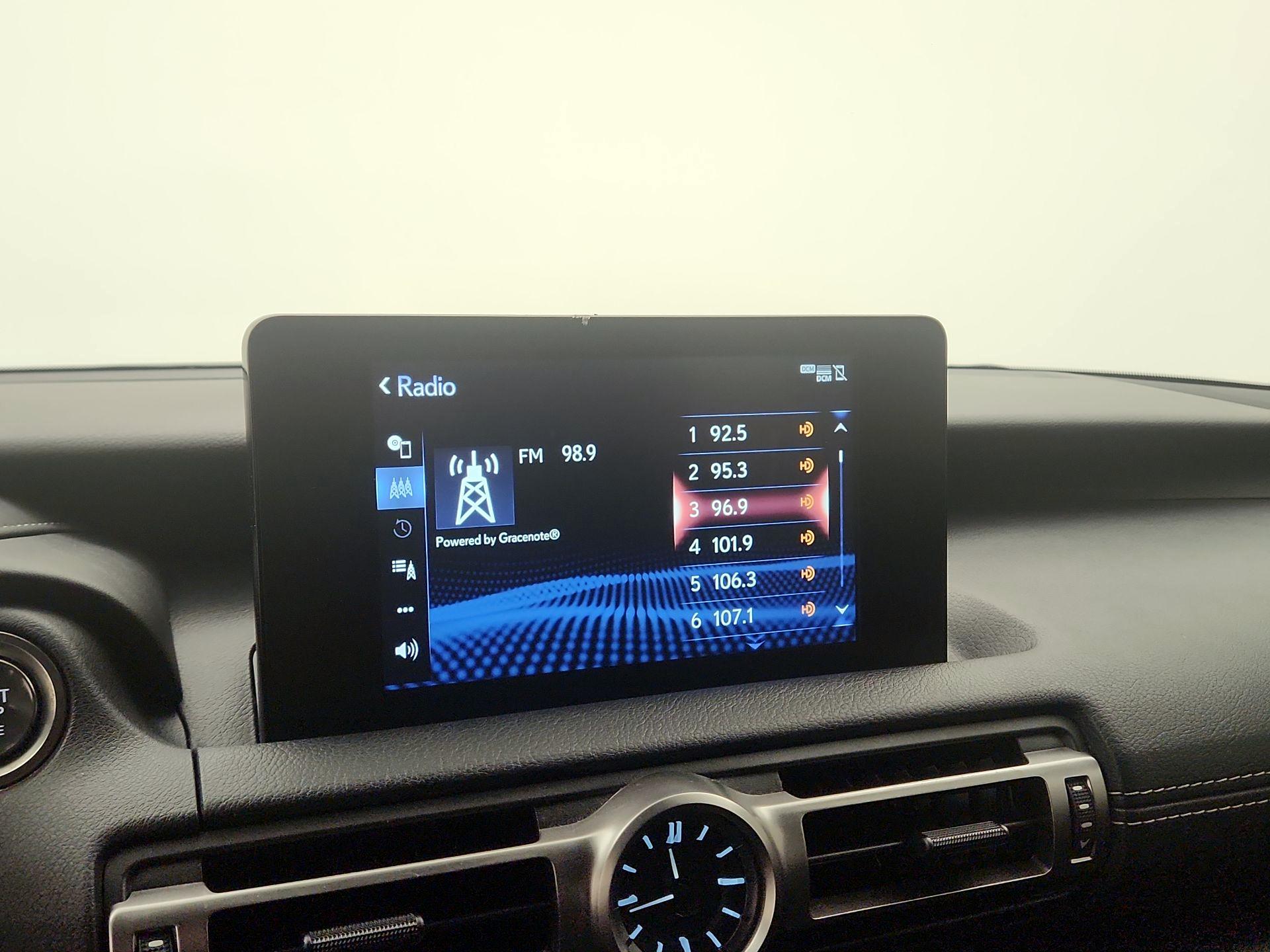 Thumbnail: 2022 Lexus IS - 15