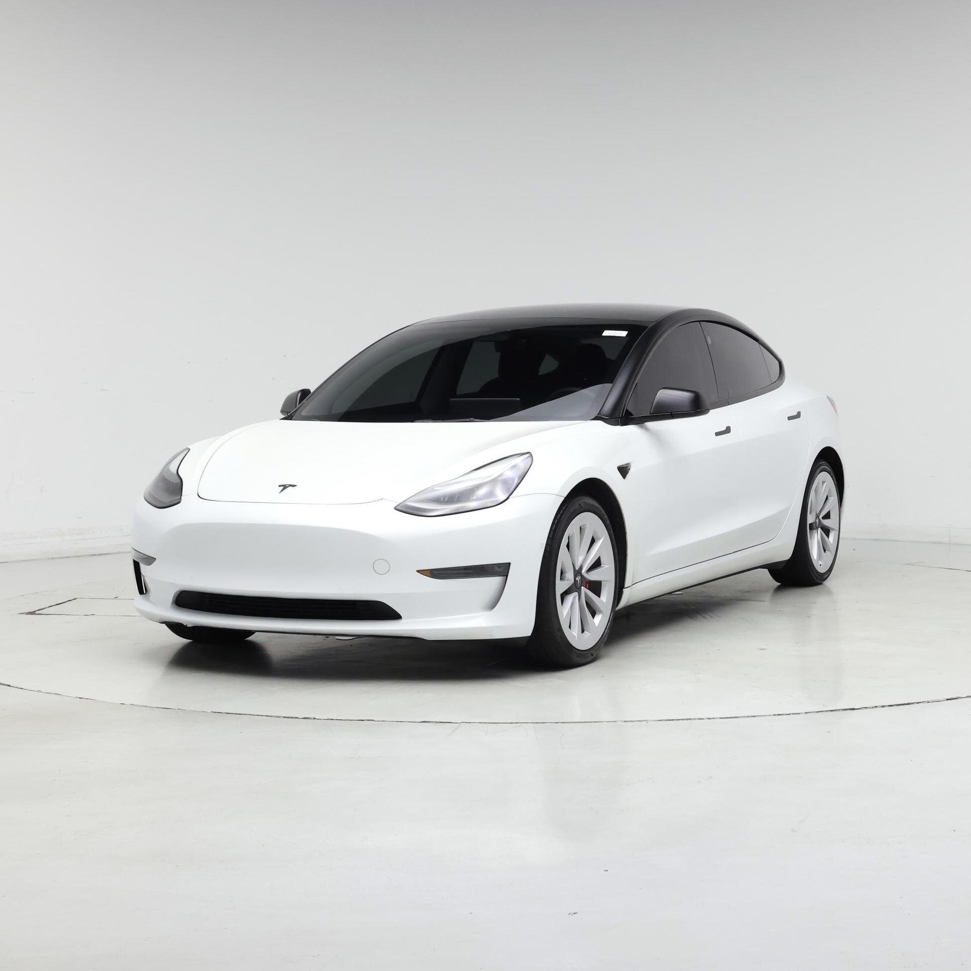 Thumbnail: 2022 Tesla Model 3 - 4