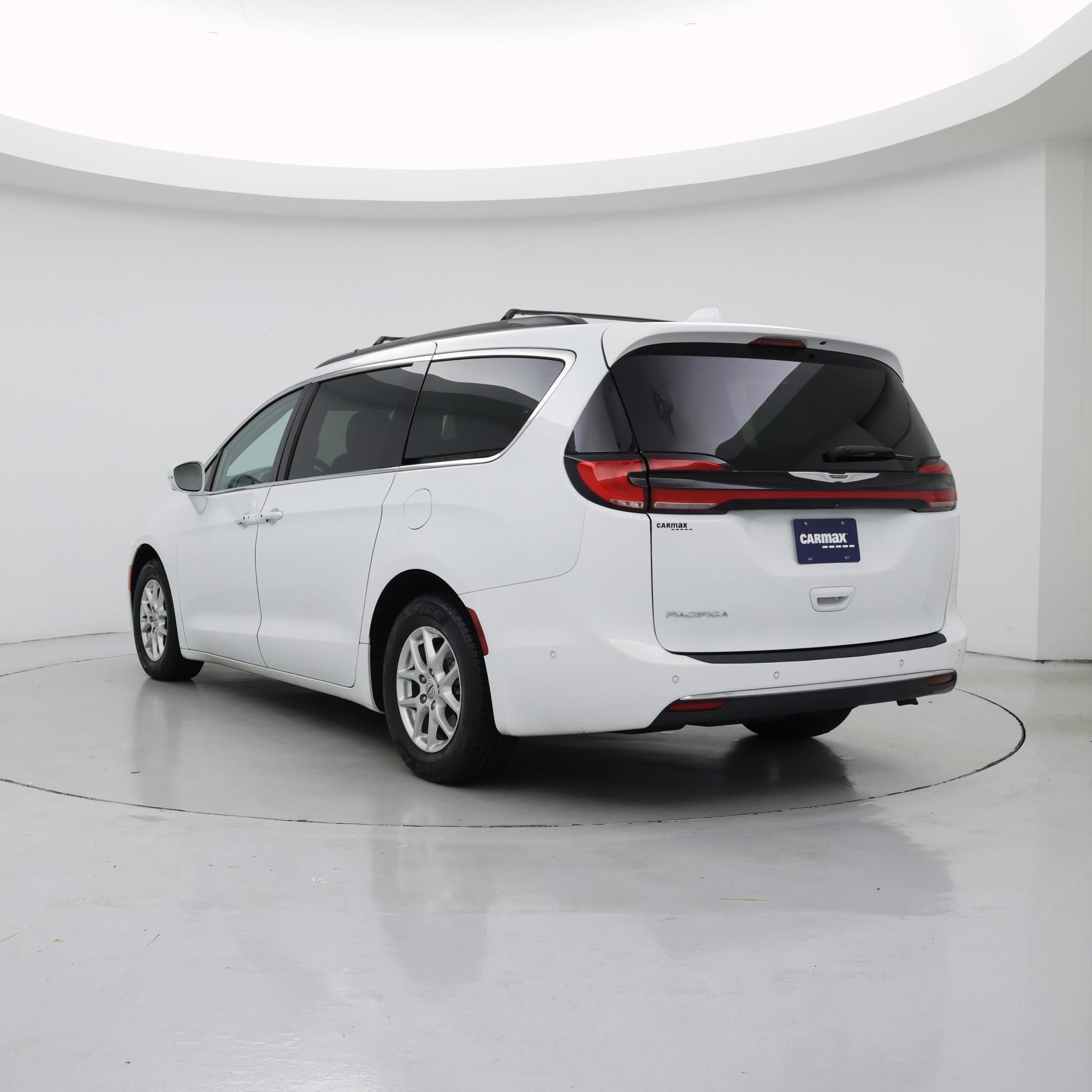 Thumbnail: 2022 Chrysler Pacifica - 2