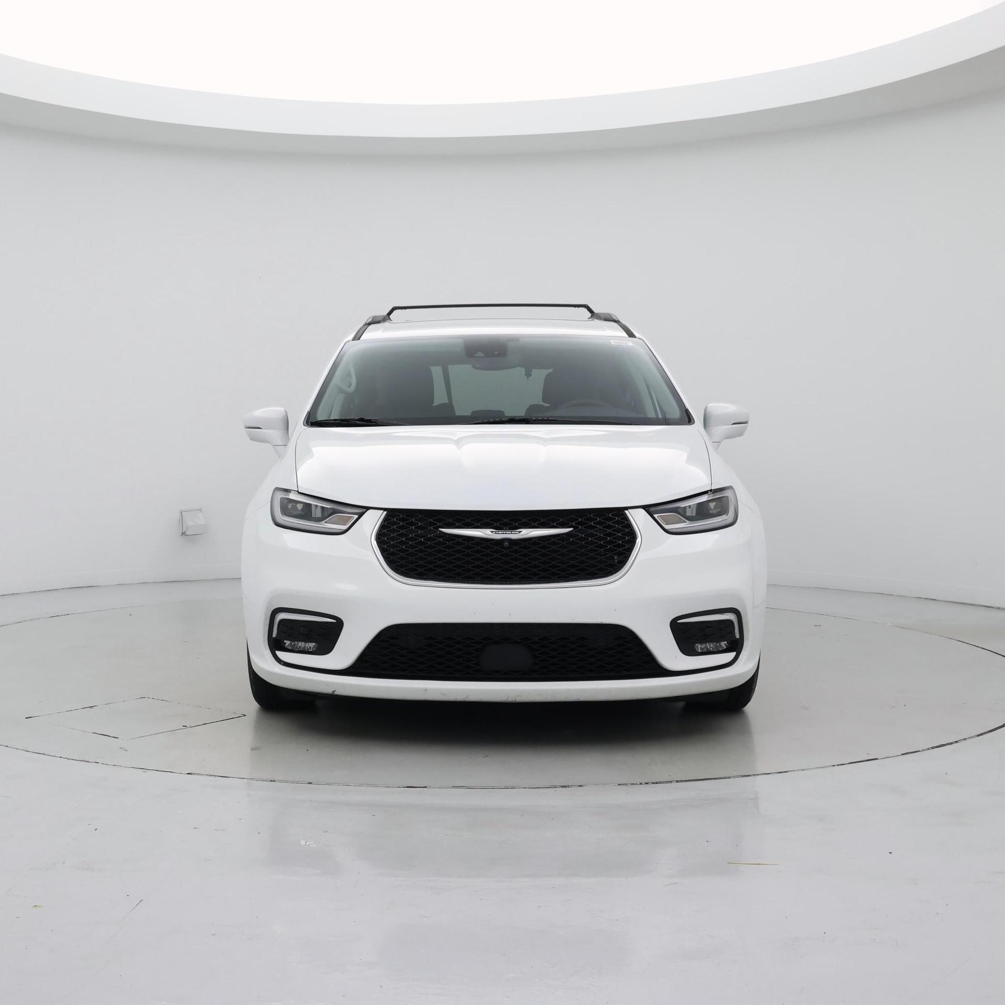 Thumbnail: 2022 Chrysler Pacifica - 5