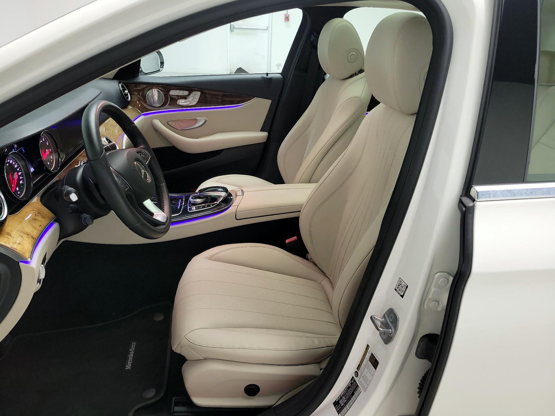 Thumbnail: 2018 Mercedes-Benz E-Class - 11