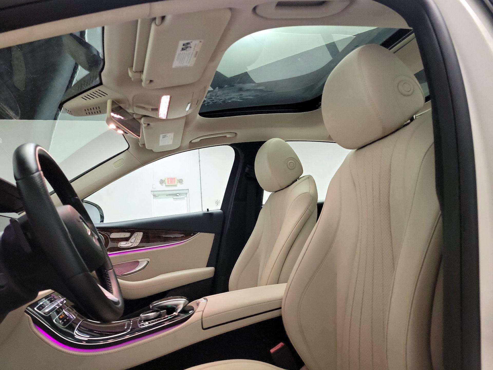 Thumbnail: 2018 Mercedes-Benz E-Class - 20