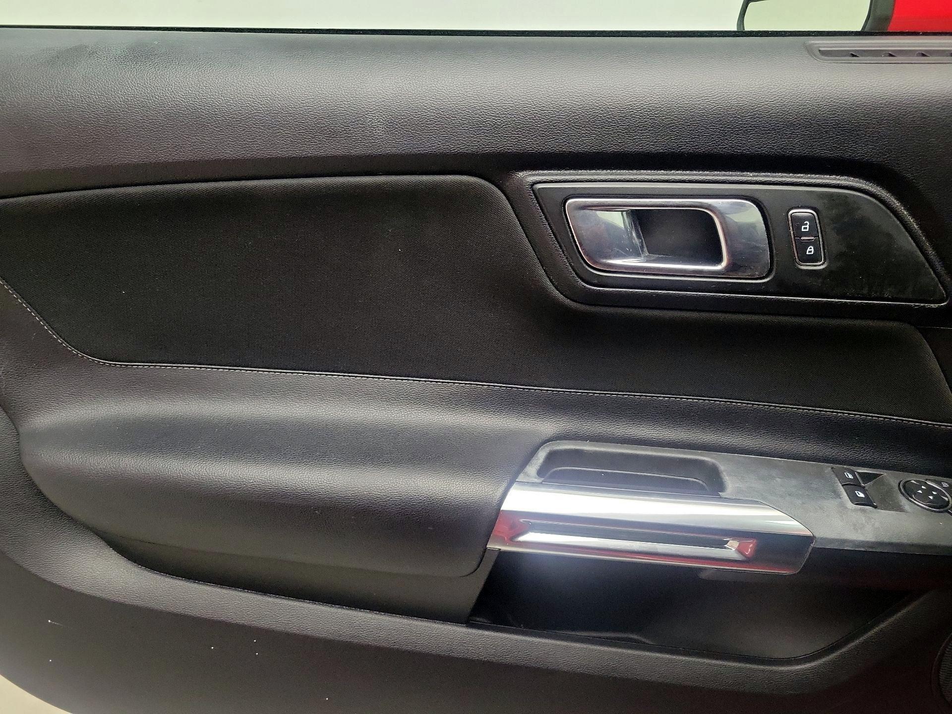 Thumbnail: 2018 Ford Mustang - 12