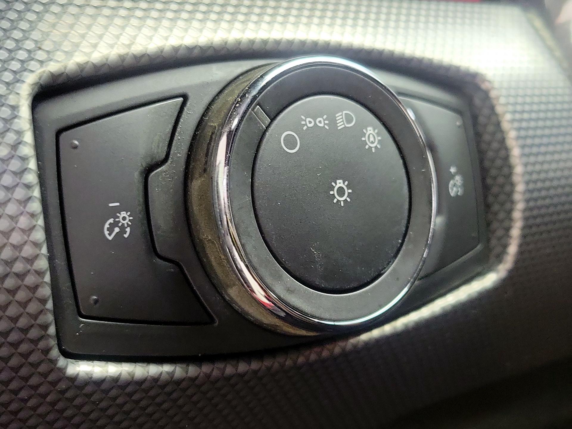 Thumbnail: 2018 Ford Mustang - 13