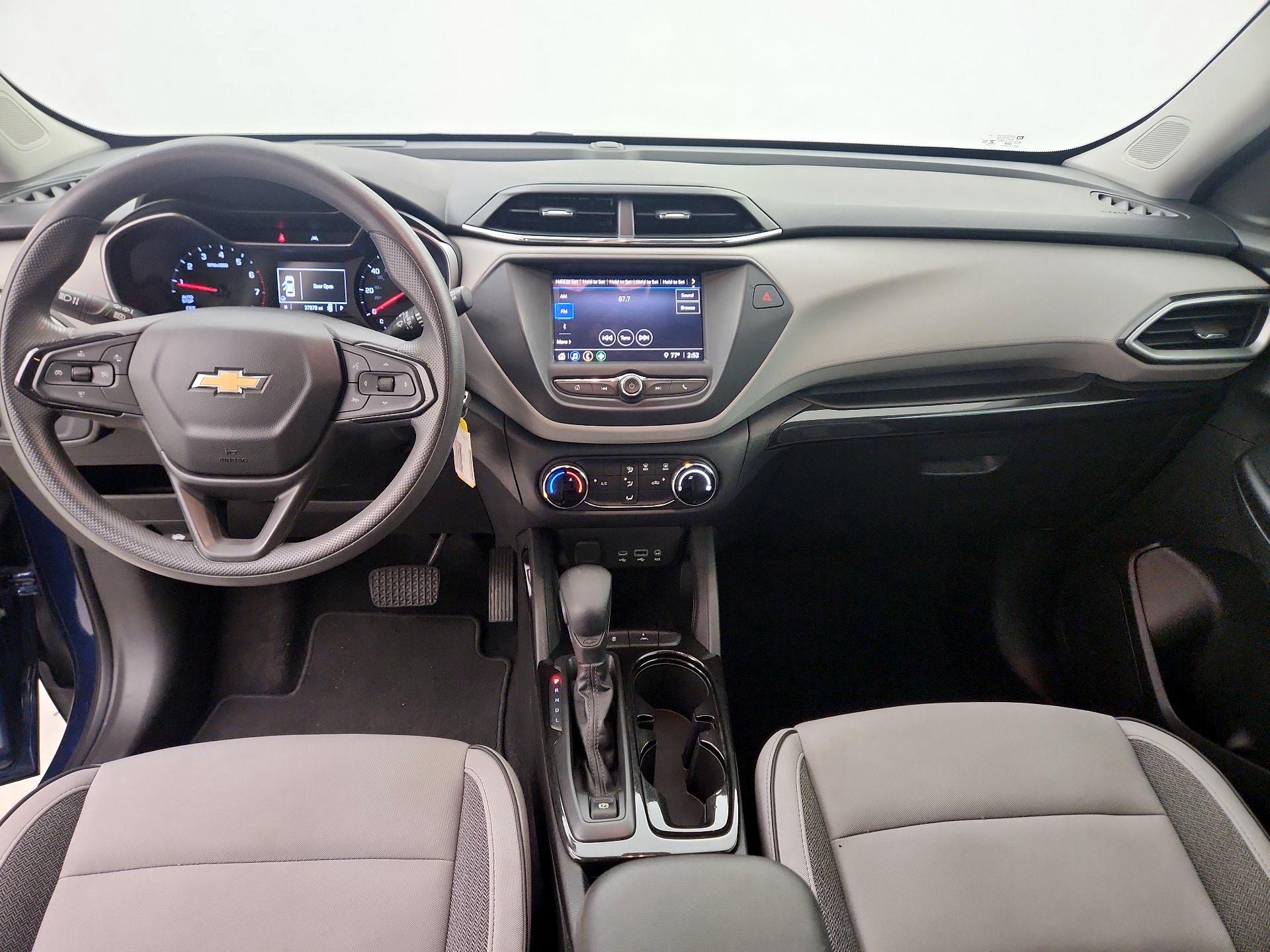 Thumbnail: 2021 Chevrolet TrailBlazer - 9