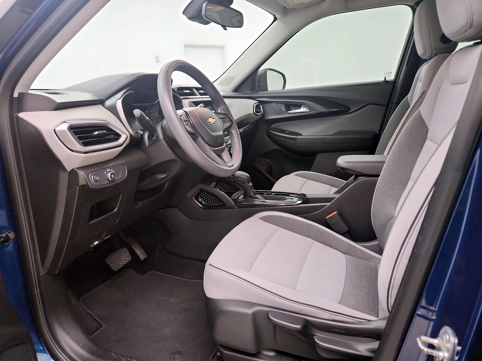 Thumbnail: 2021 Chevrolet TrailBlazer - 11