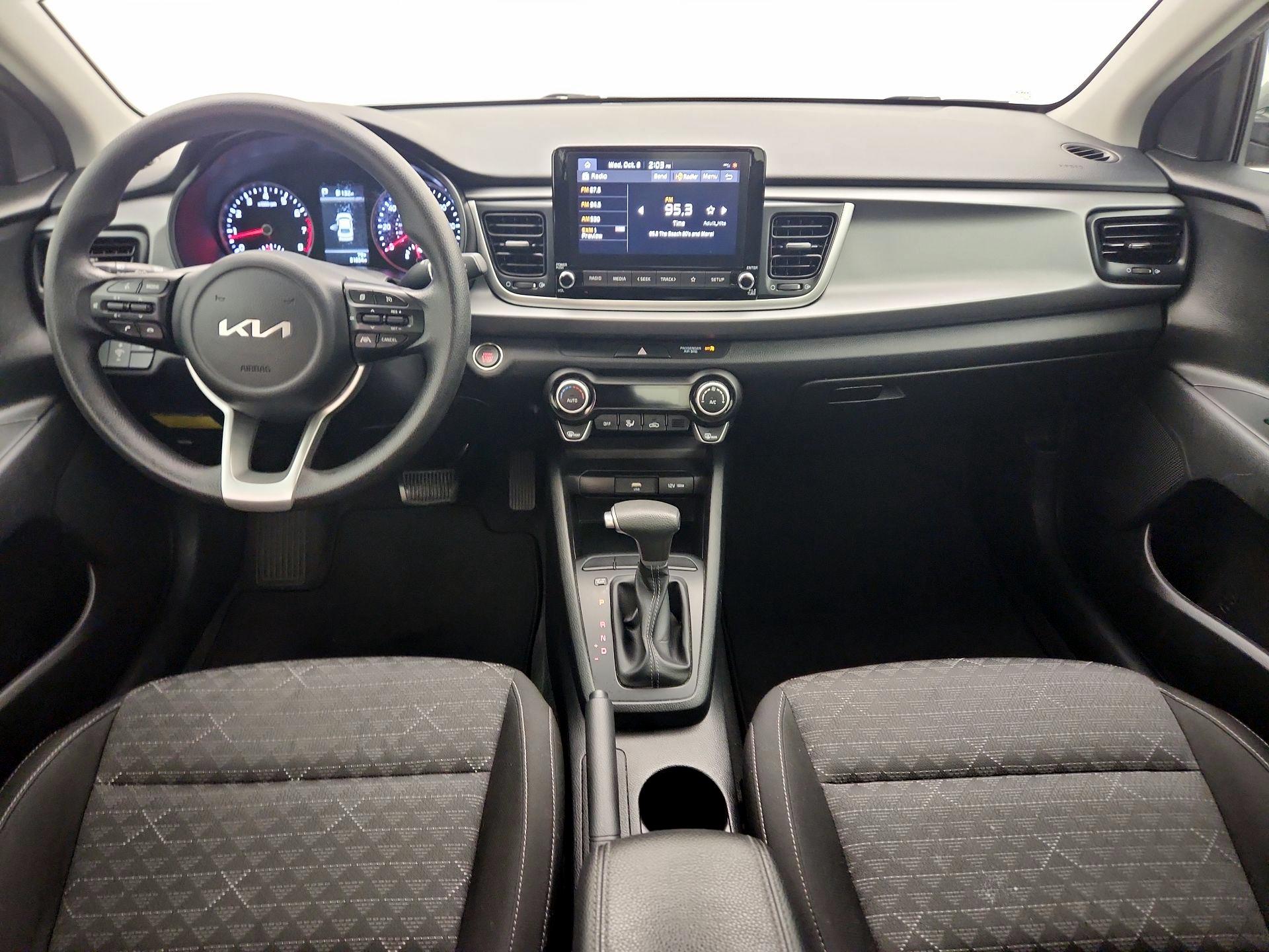 Thumbnail: 2023 Kia Rio - 9