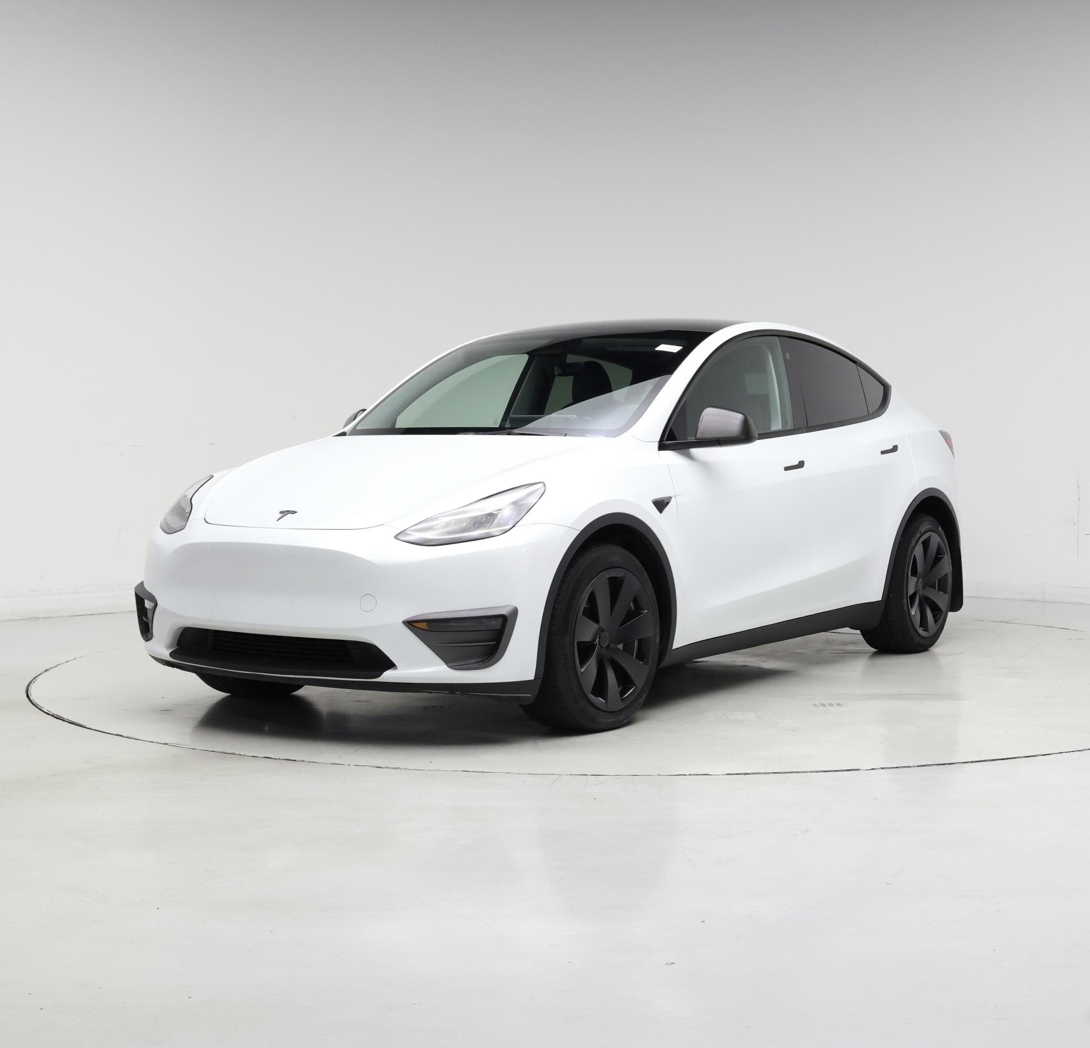 Thumbnail: 2023 Tesla Model Y - 4