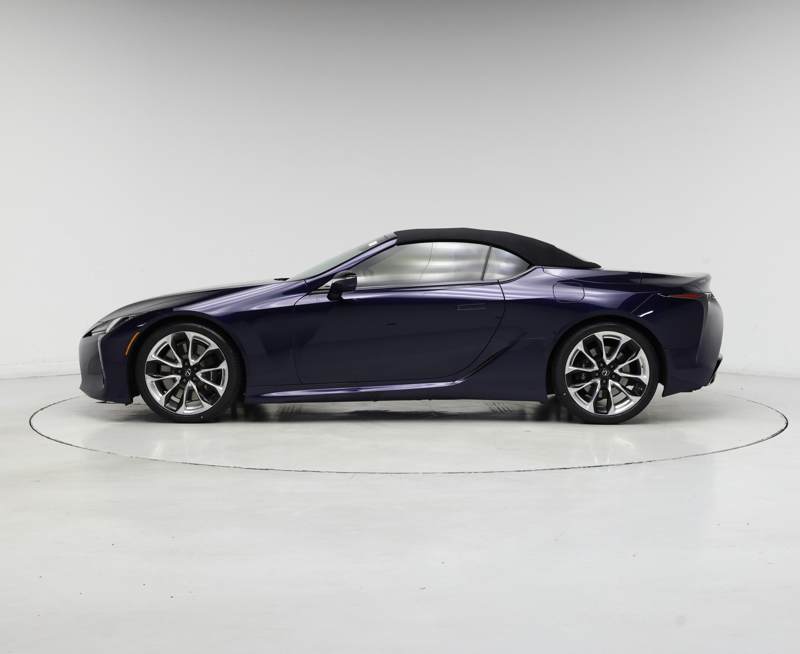 Thumbnail: 2022 Lexus LC - 3