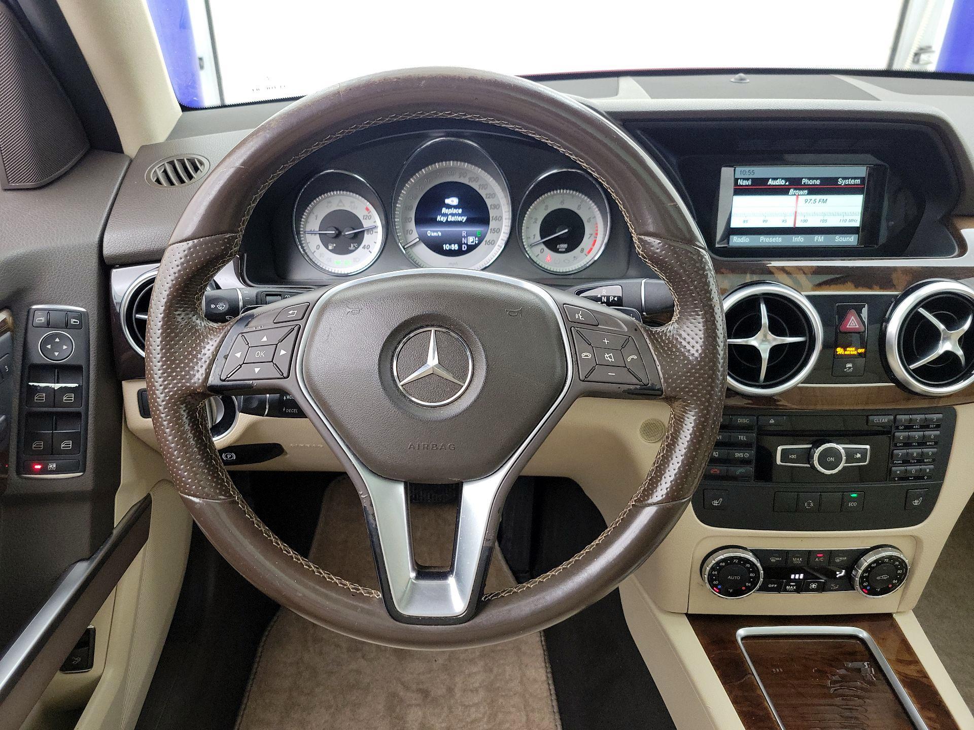 Thumbnail: 2015 Mercedes-Benz GLK - 10