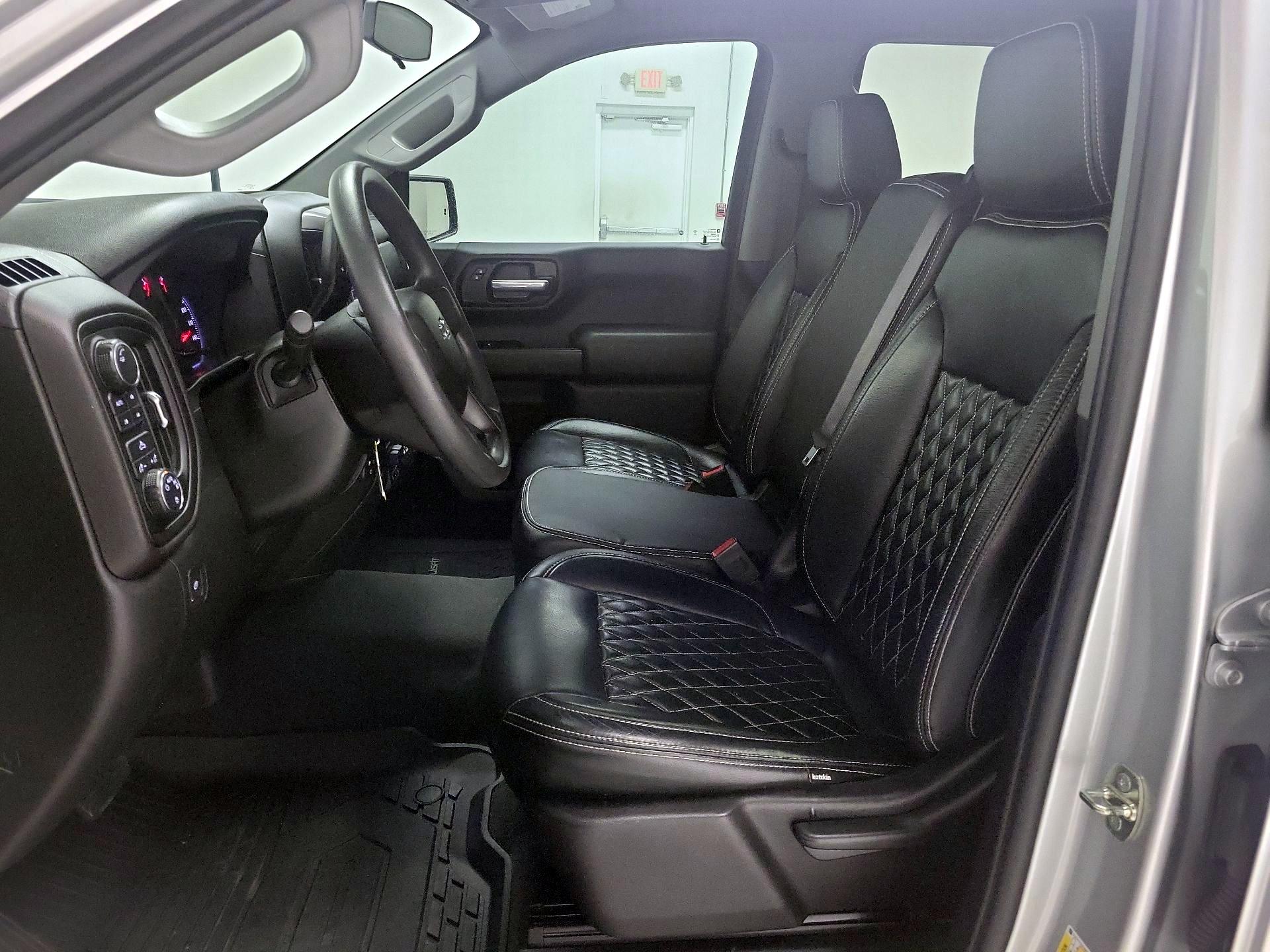 Thumbnail: 2021 Chevrolet Silverado 1500 - 11