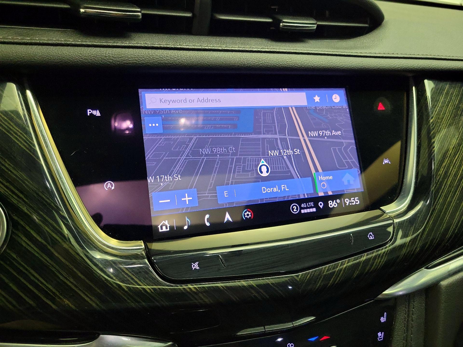 Thumbnail: 2022 Cadillac XT6 - 14