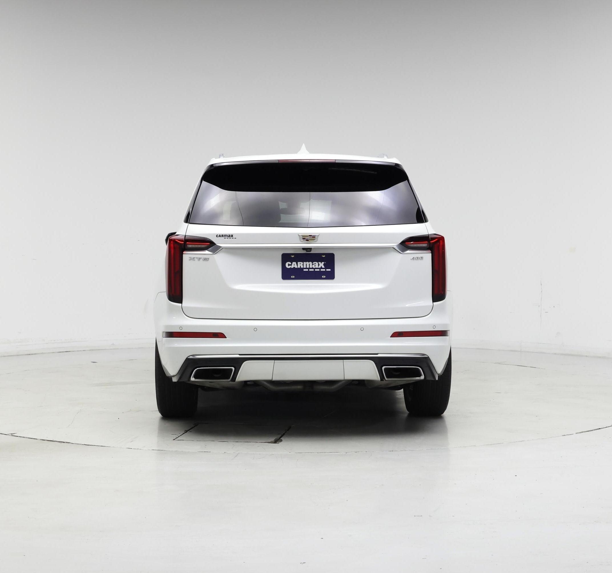 Thumbnail: 2022 Cadillac XT6 - 6