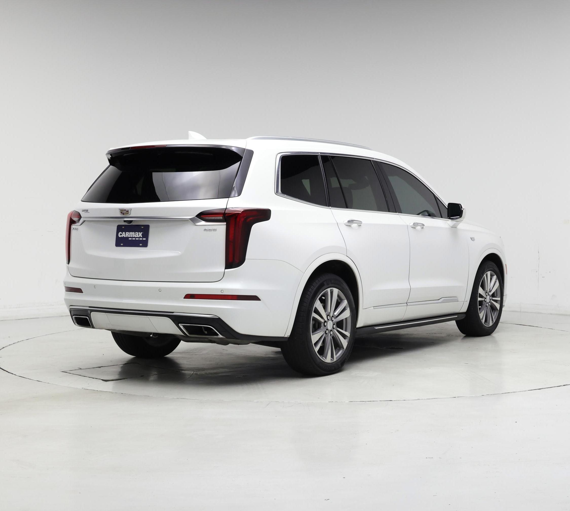 Thumbnail: 2022 Cadillac XT6 - 8