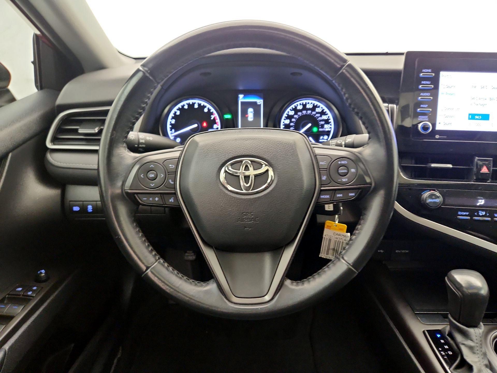 Thumbnail: 2021 Toyota Camry - 10