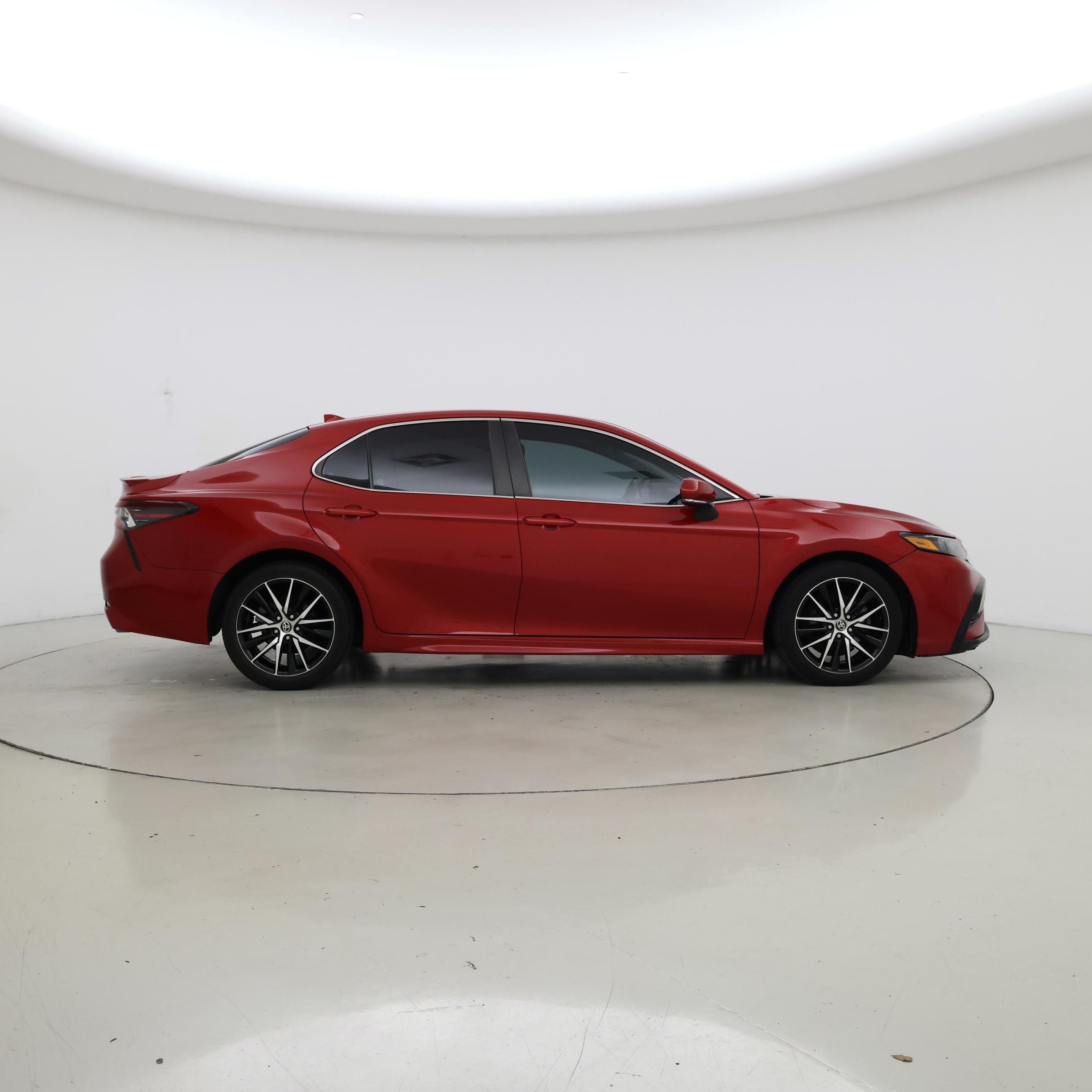 Thumbnail: 2021 Toyota Camry - 7