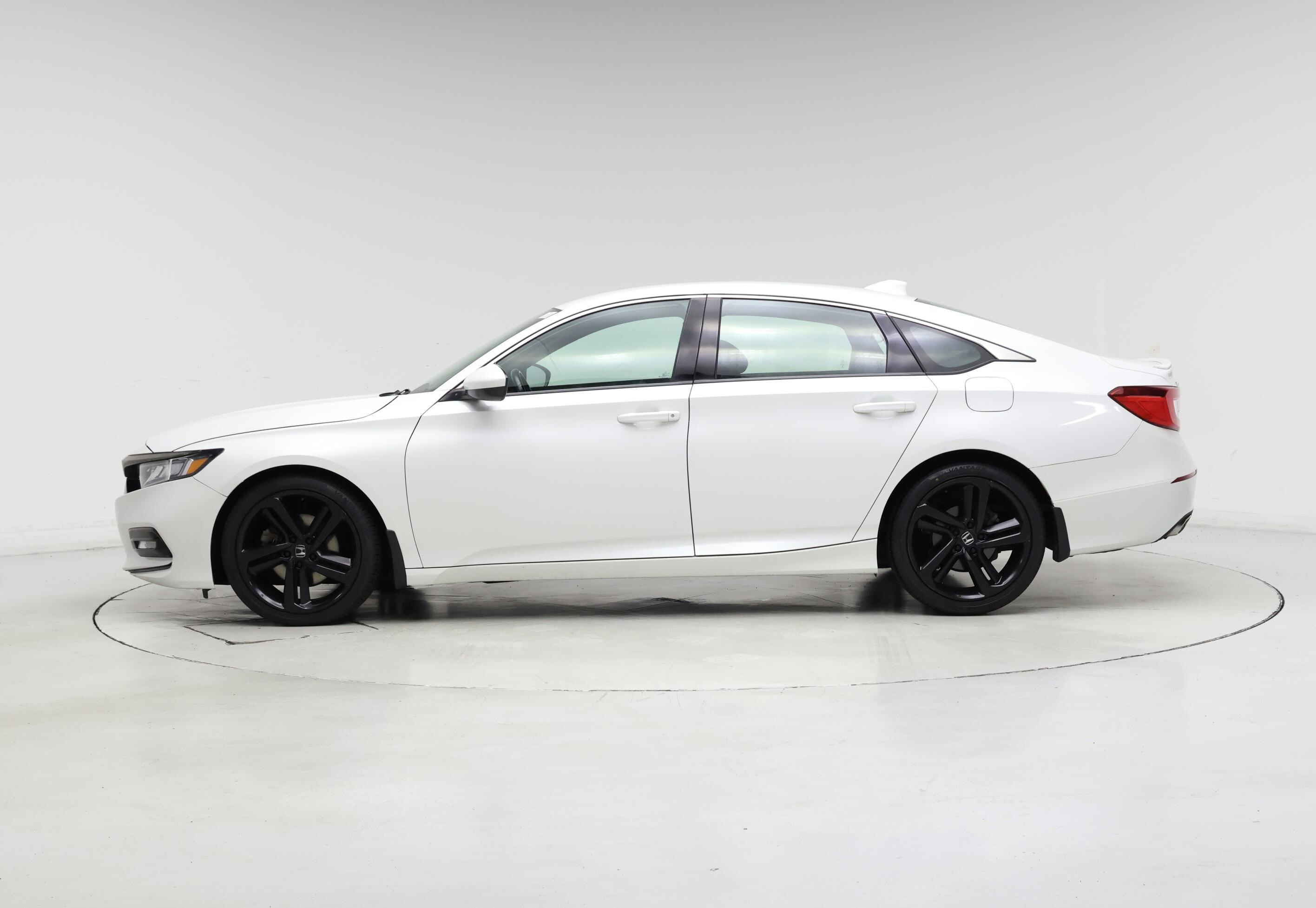 Thumbnail: 2020 Honda Accord - 3