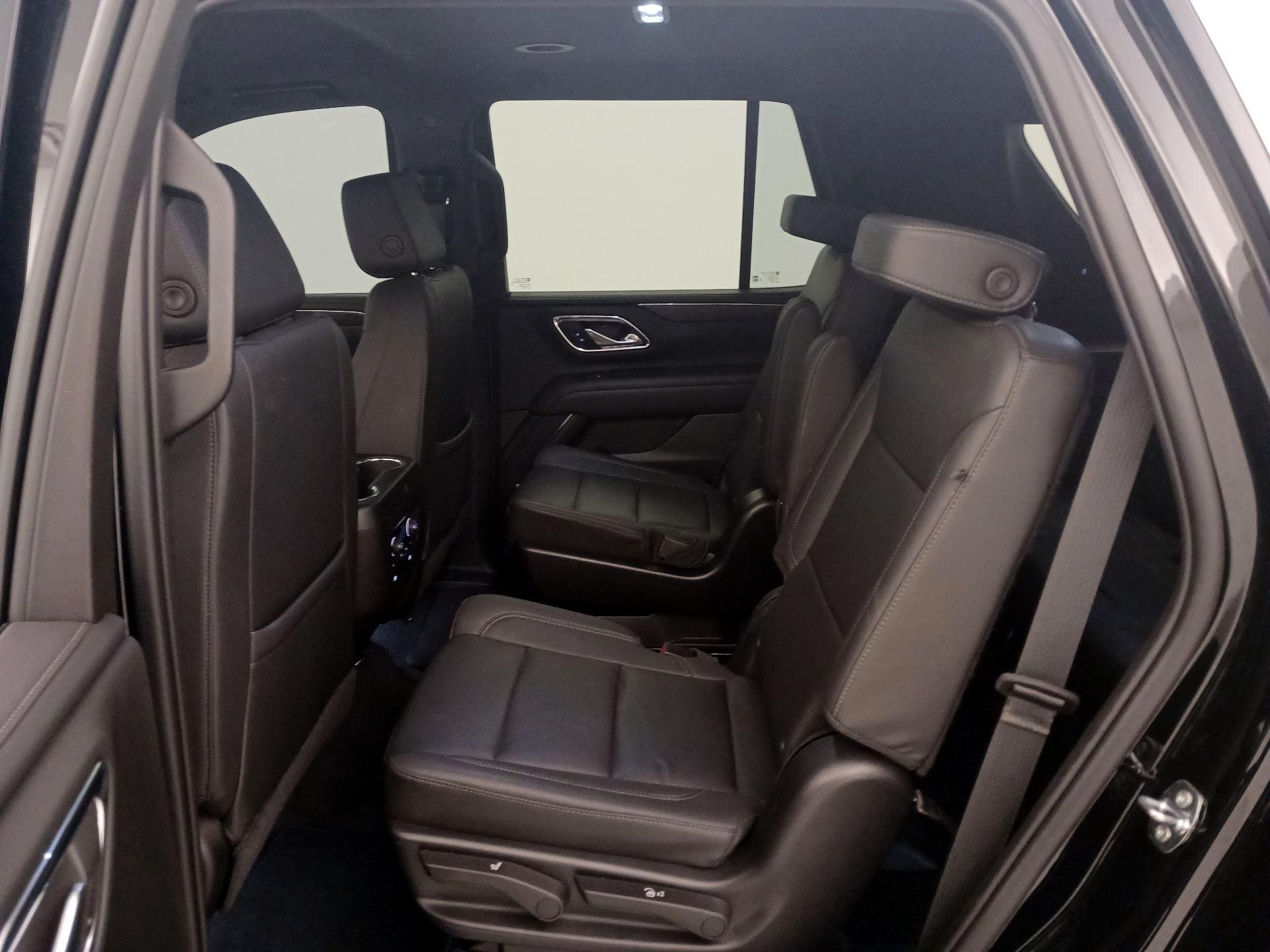 Thumbnail: 2023 Chevrolet Tahoe - 19