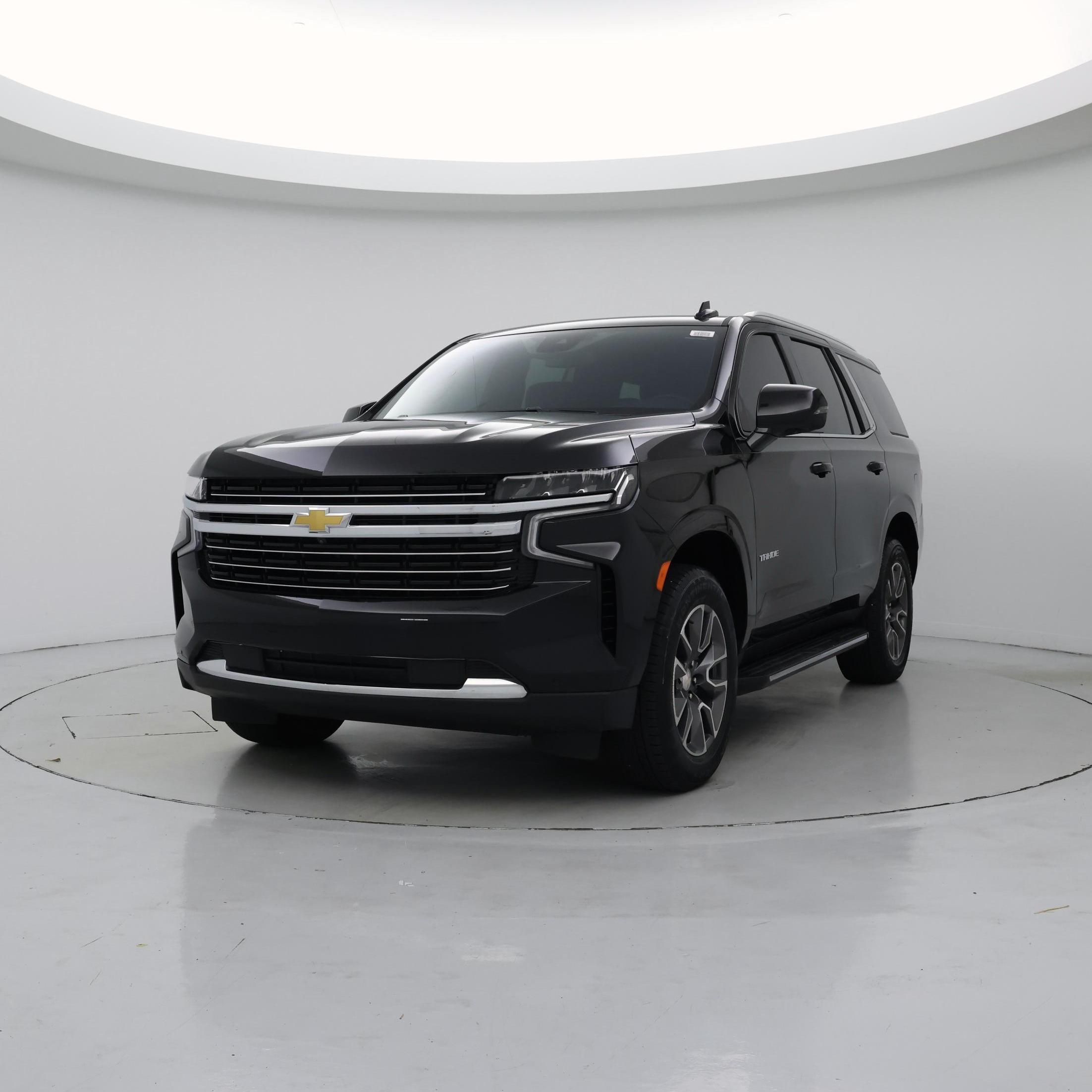 Thumbnail: 2023 Chevrolet Tahoe - 4