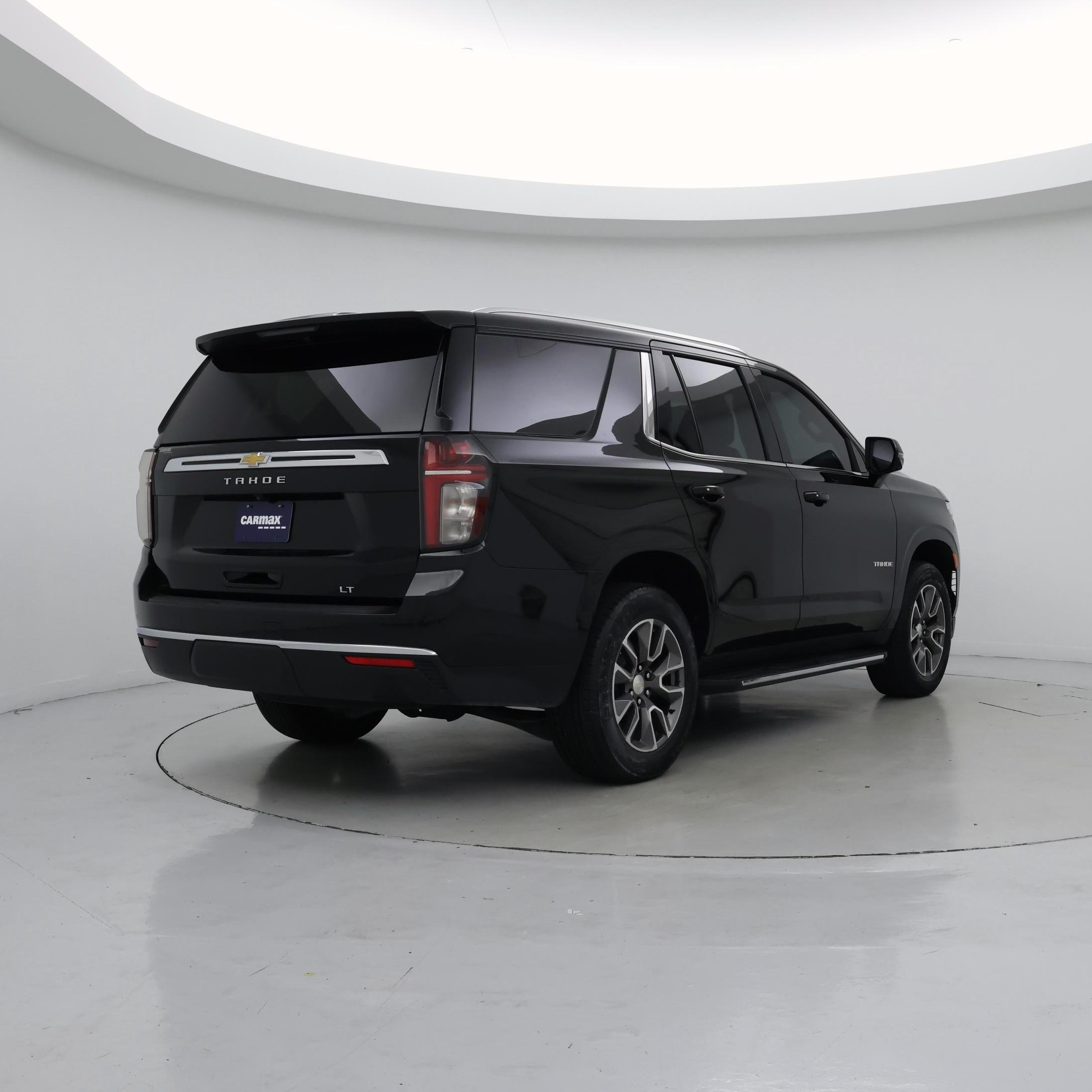 Thumbnail: 2023 Chevrolet Tahoe - 8