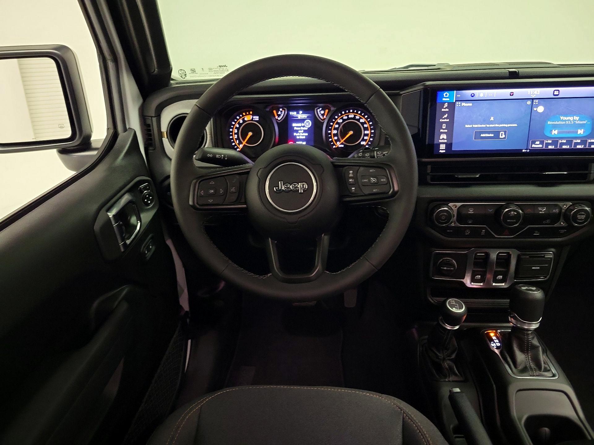 Thumbnail: 2025 Jeep Wrangler - 10
