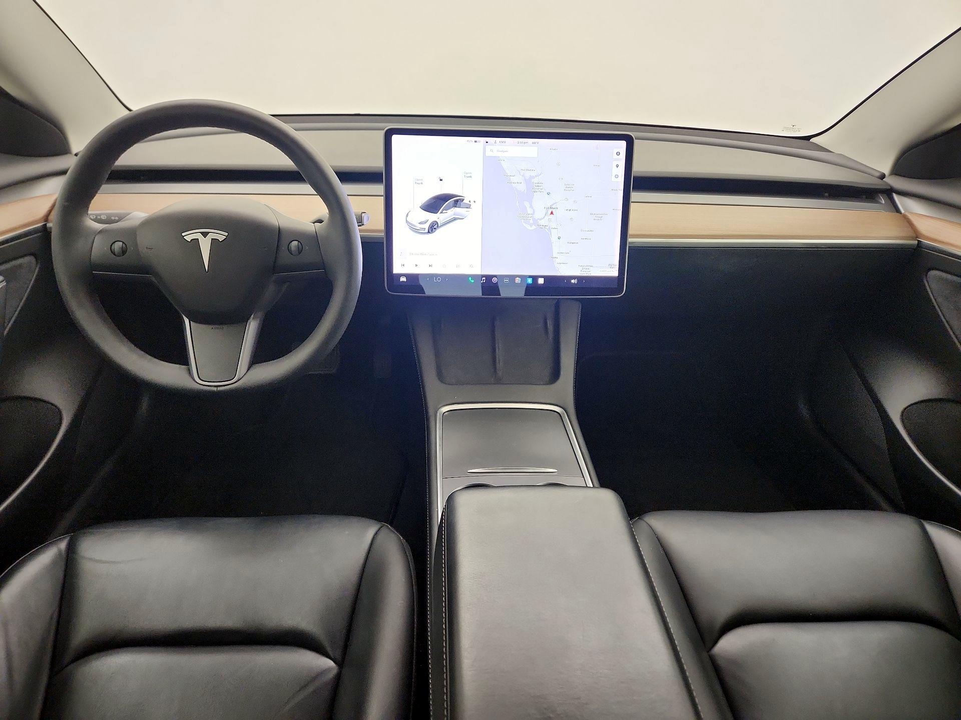 Thumbnail: 2022 Tesla Model 3 - 9