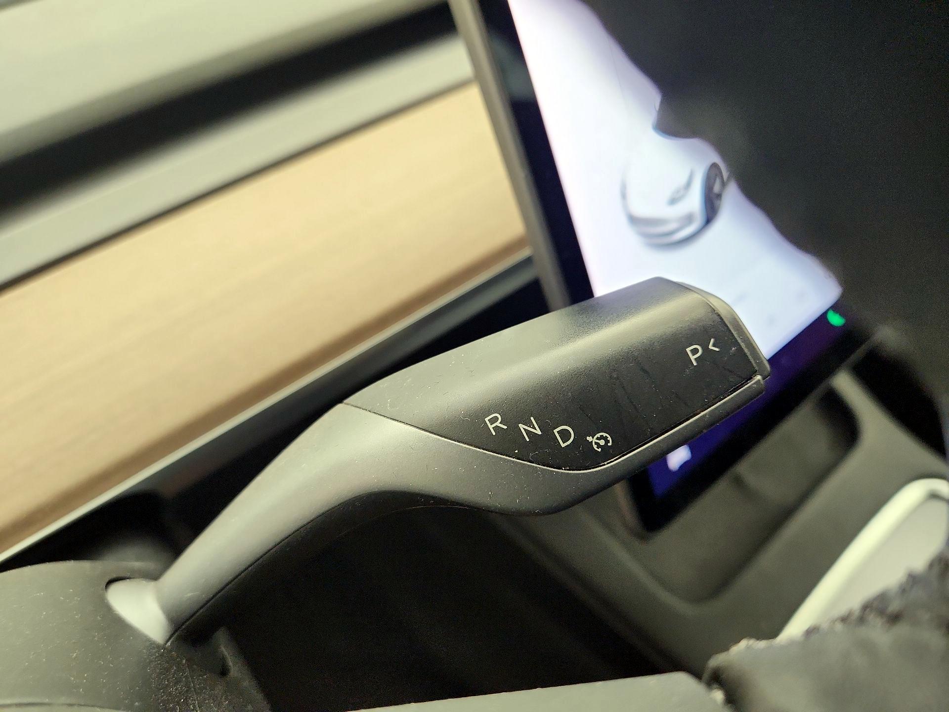 Thumbnail: 2022 Tesla Model 3 - 17