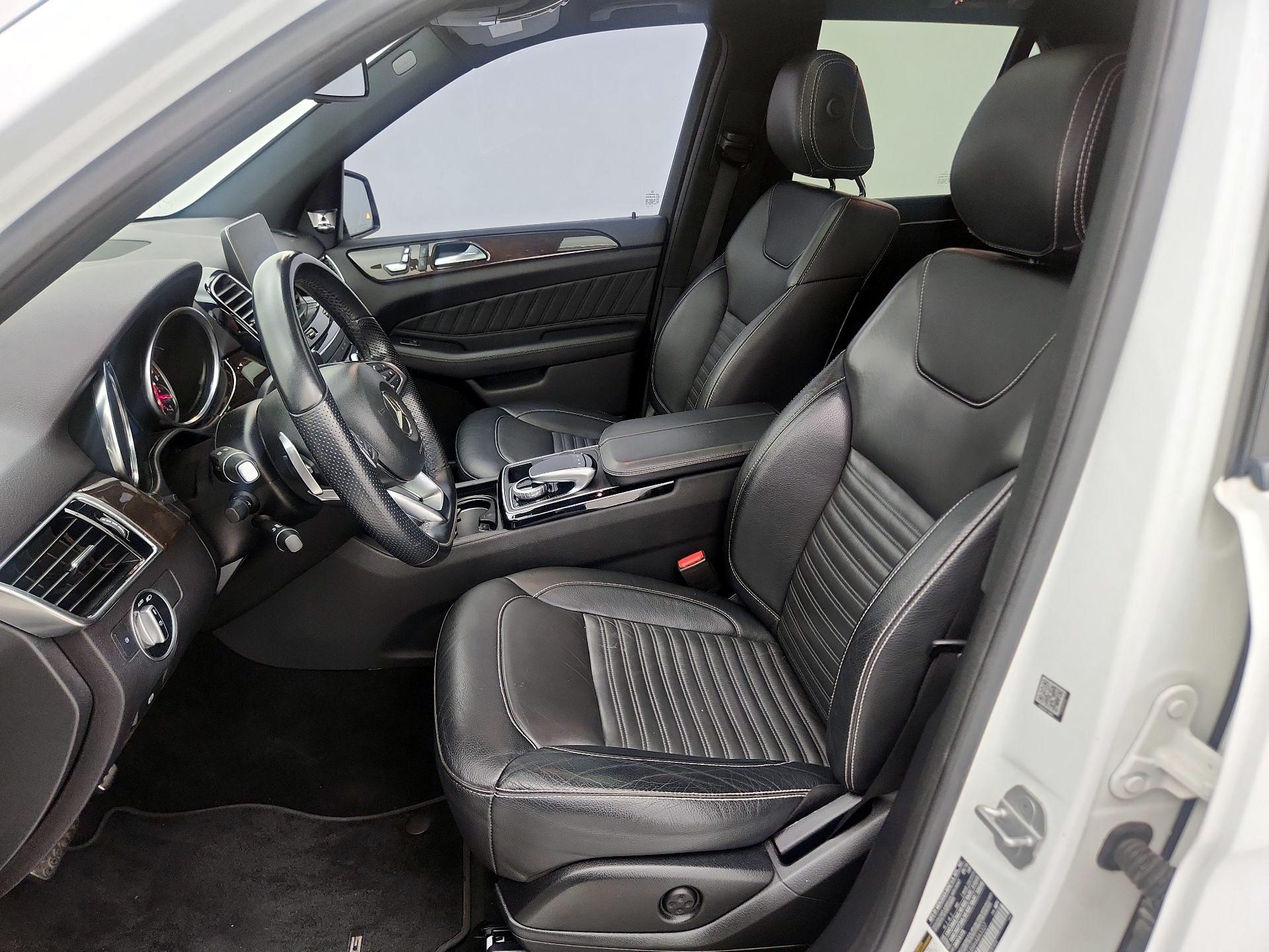 Thumbnail: 2017 Mercedes-Benz GLE - 11