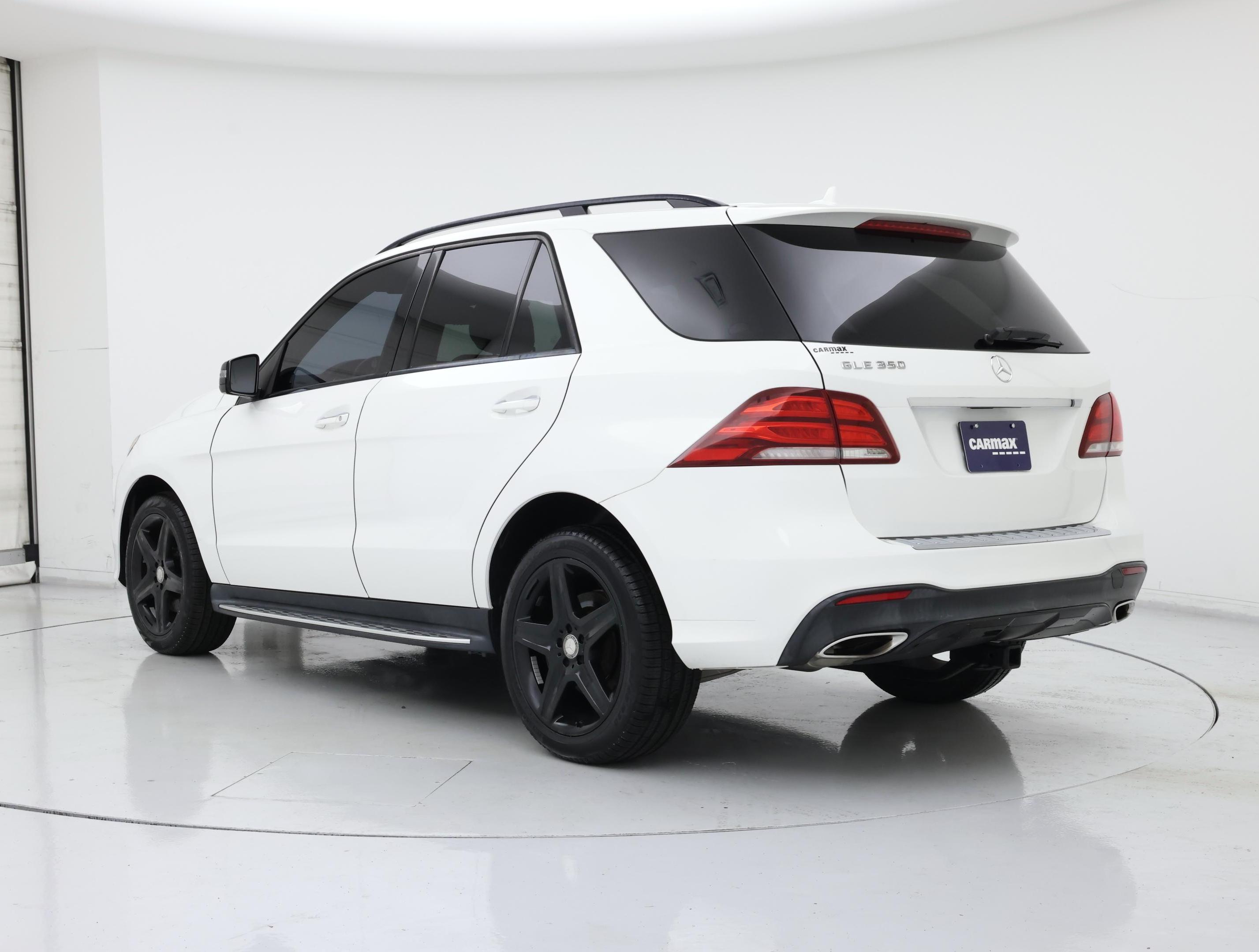 Thumbnail: 2017 Mercedes-Benz GLE - 2