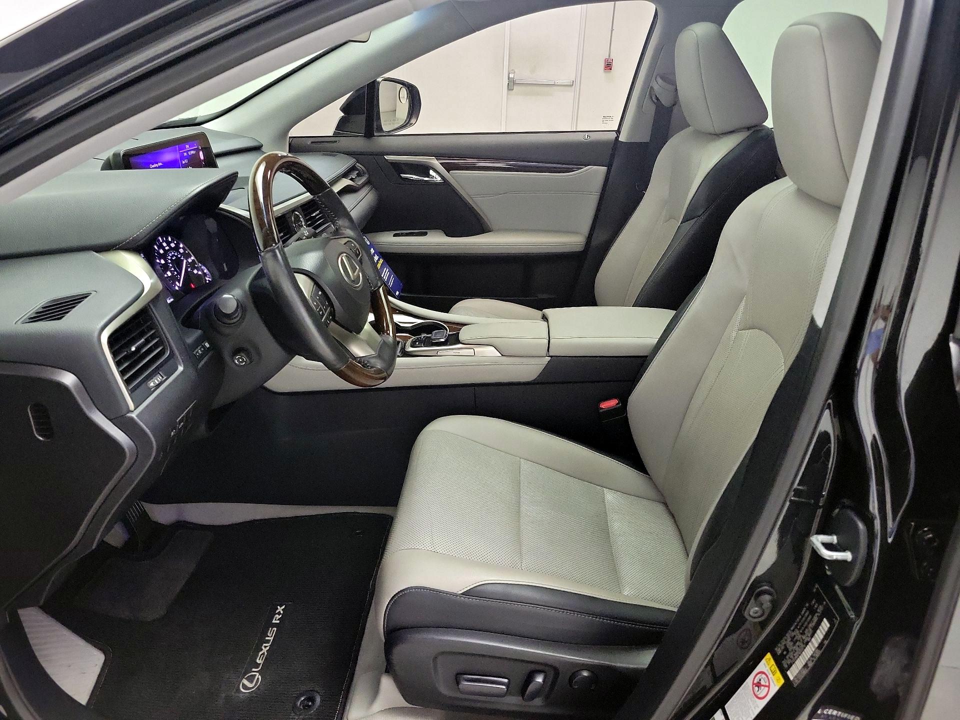Thumbnail: 2016 Lexus RX - 11