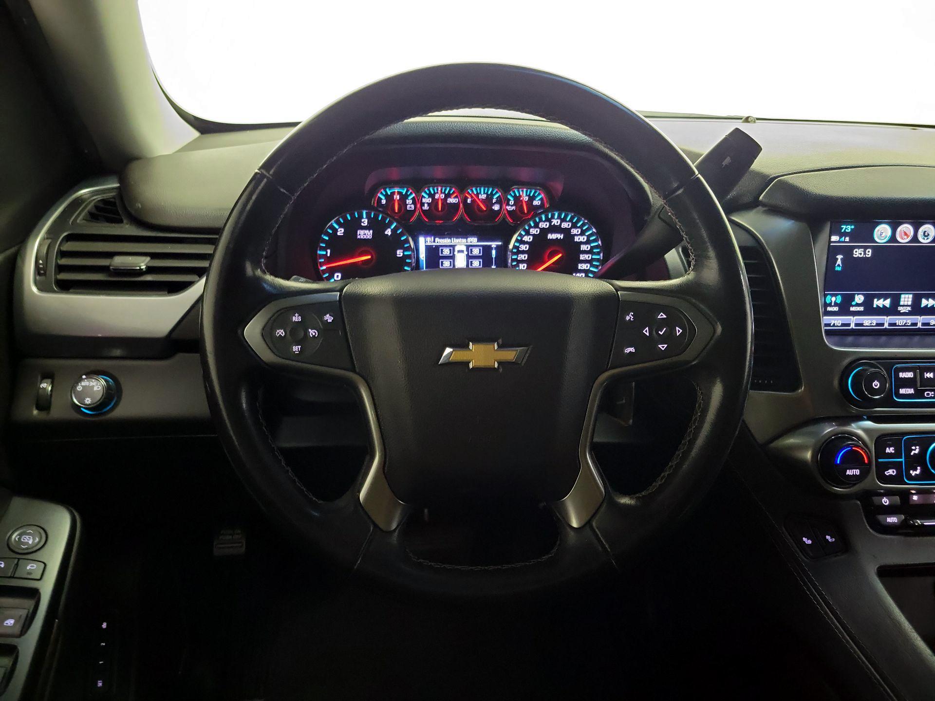 Thumbnail: 2019 Chevrolet Suburban - 10