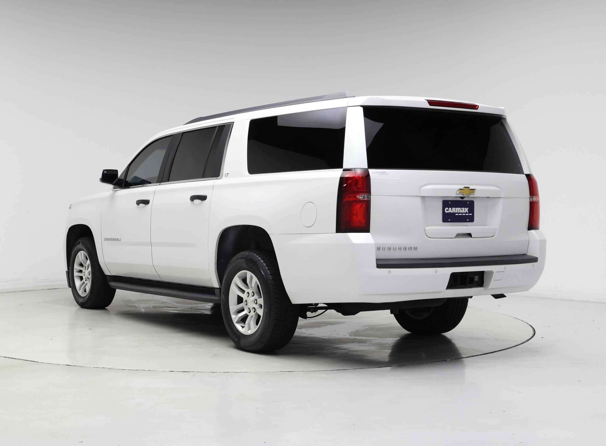 Thumbnail: 2019 Chevrolet Suburban - 2