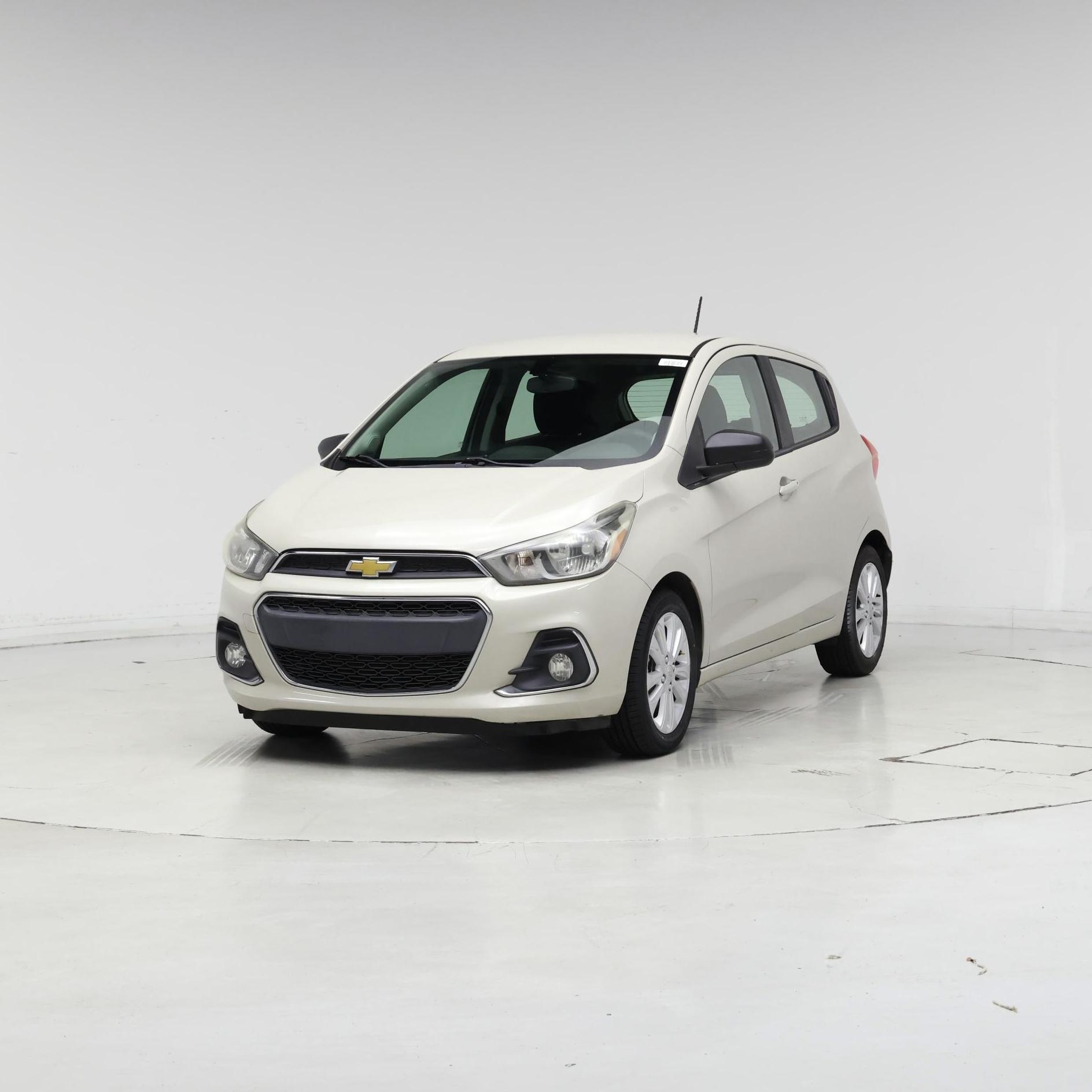 Thumbnail: 2017 Chevrolet Spark - 4