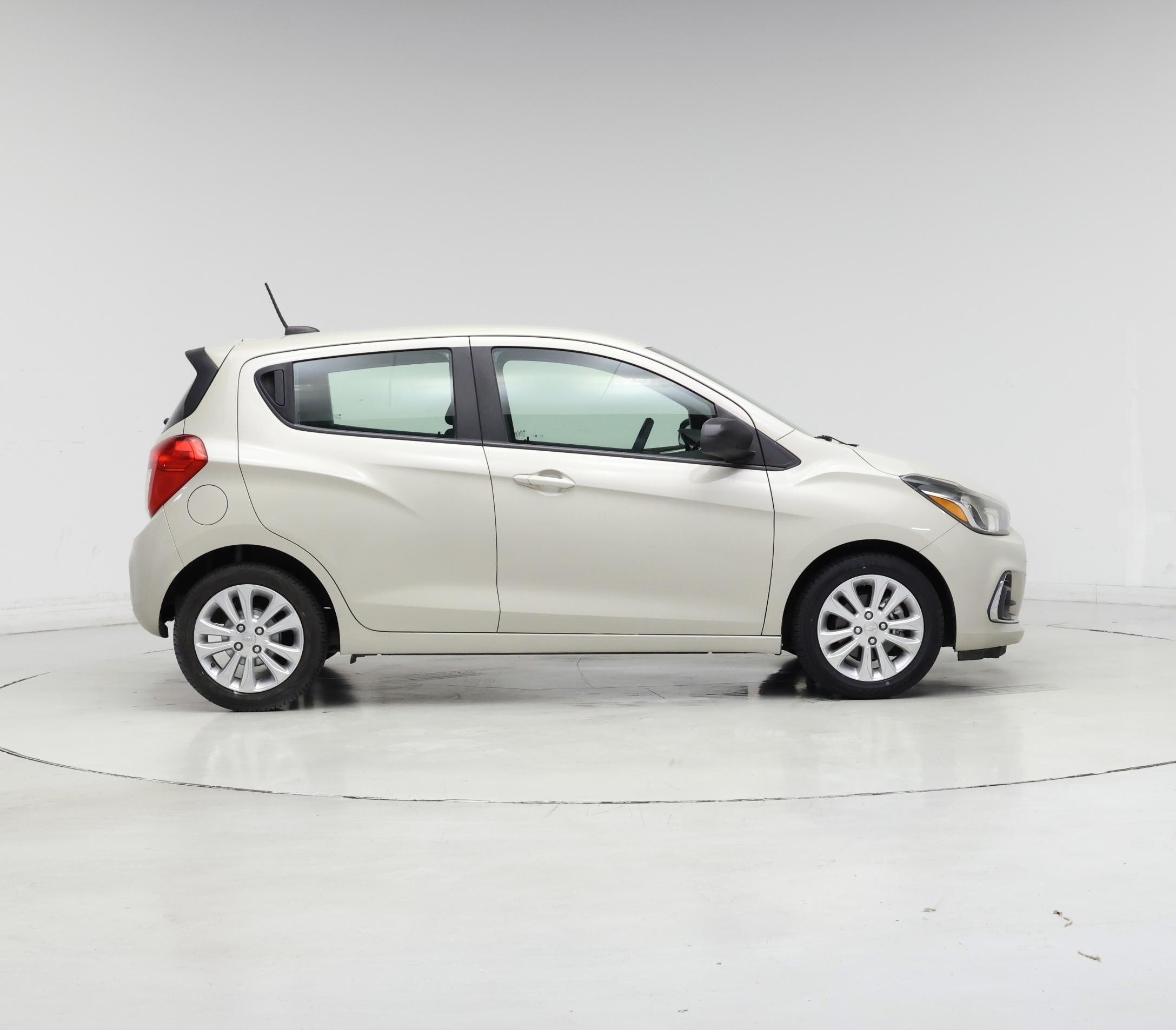 Thumbnail: 2017 Chevrolet Spark - 7