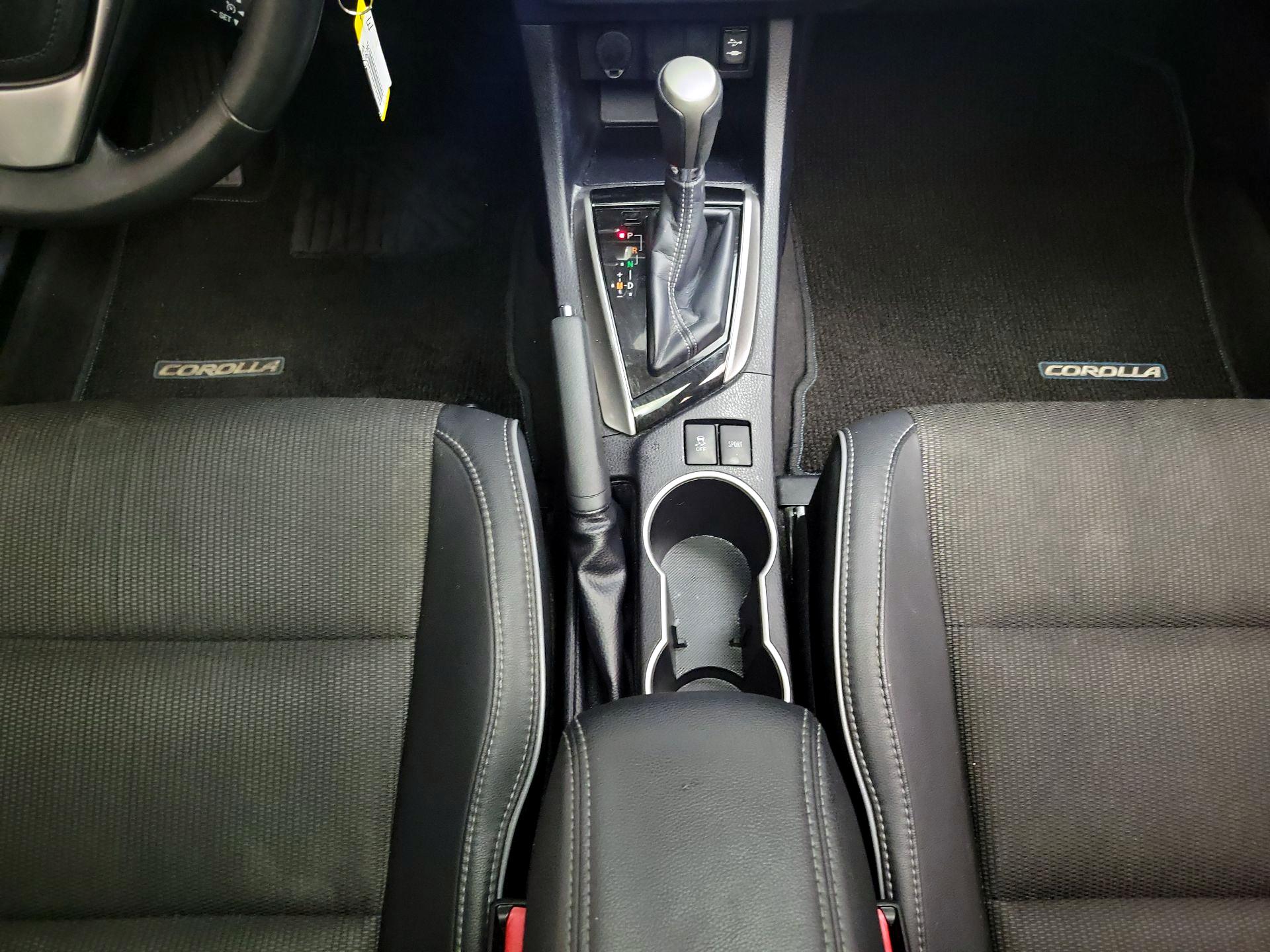 Thumbnail: 2016 Toyota Corolla - 17