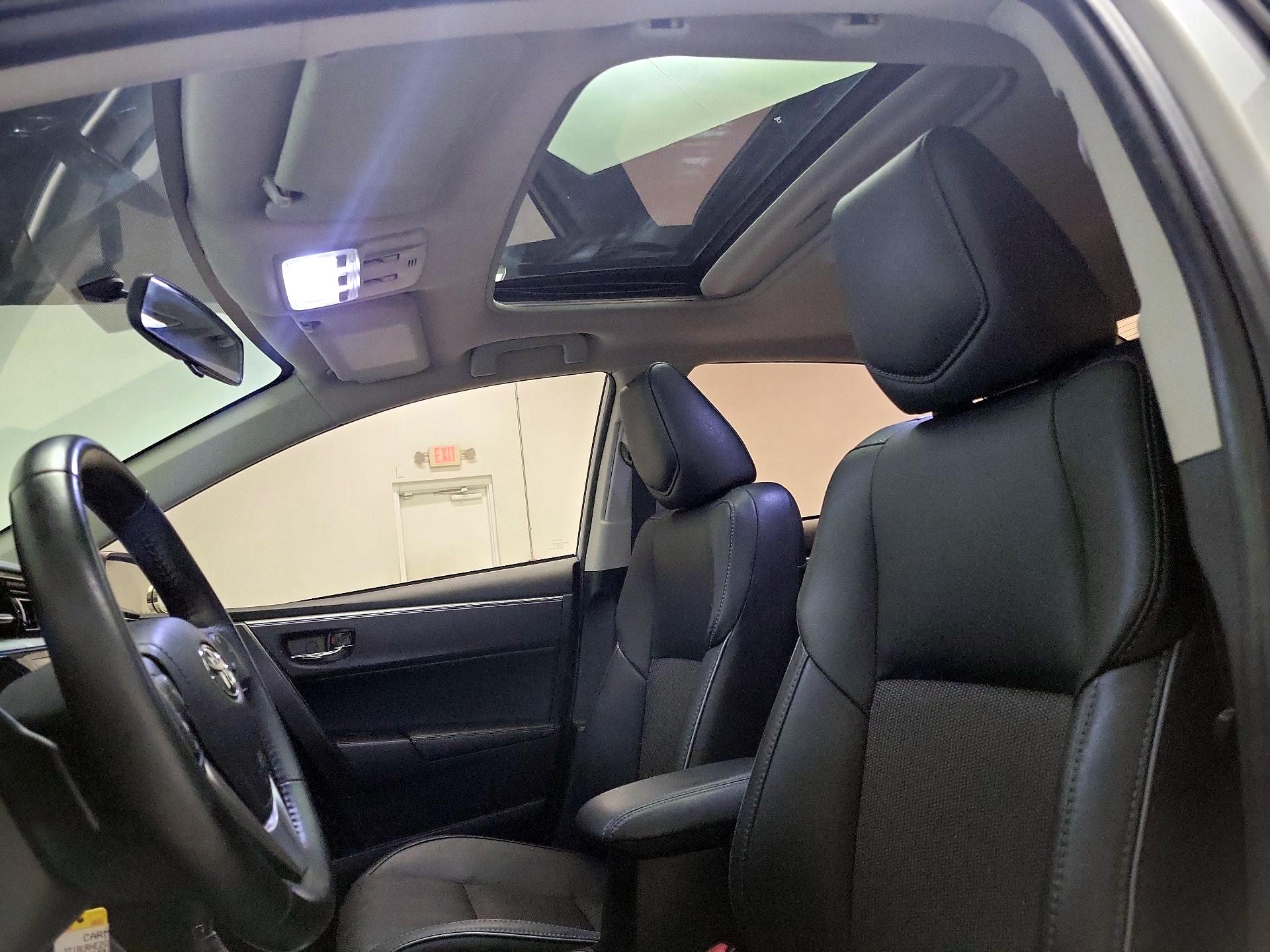 Thumbnail: 2016 Toyota Corolla - 19