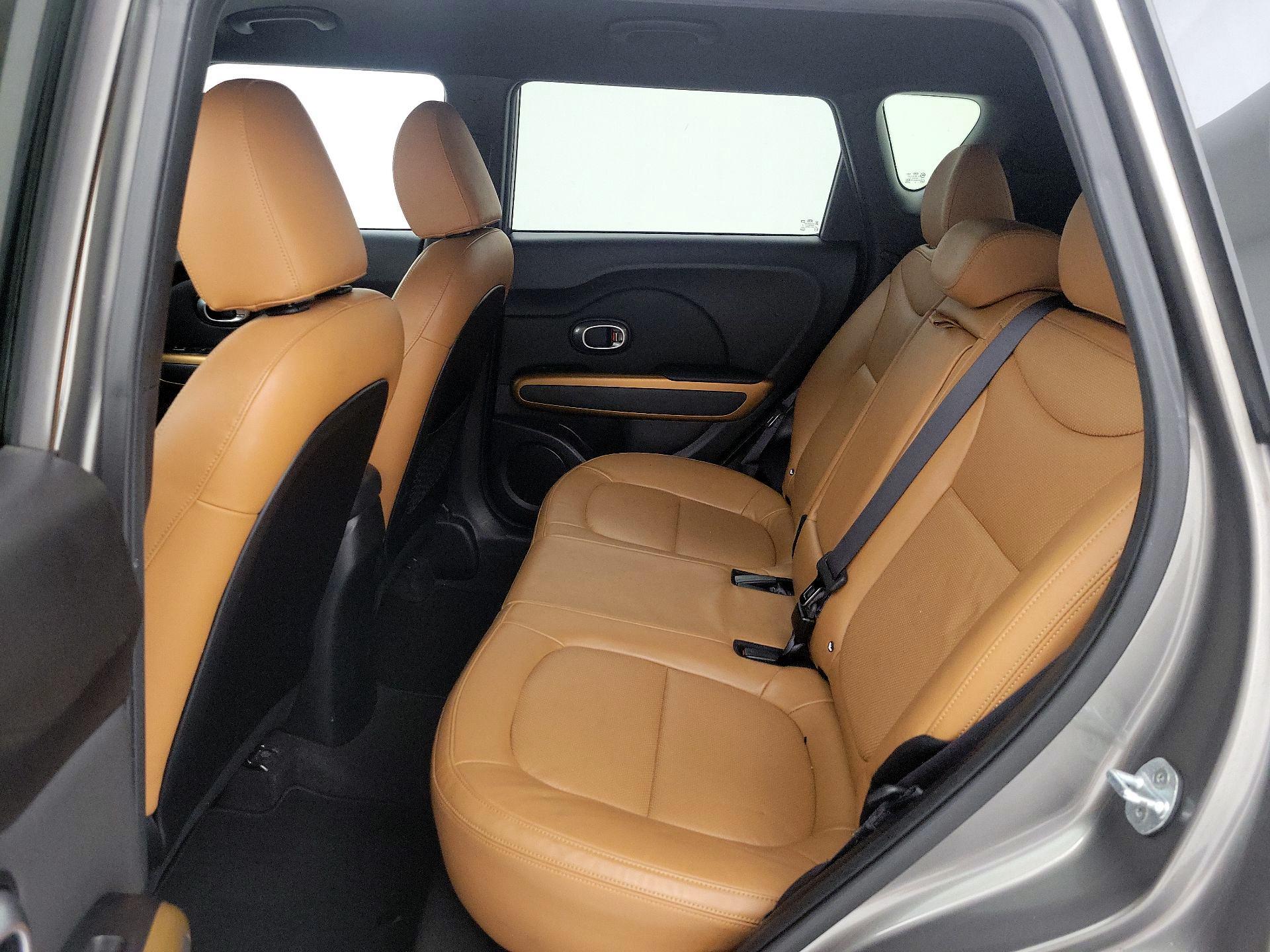Thumbnail: 2016 Kia Soul - 19