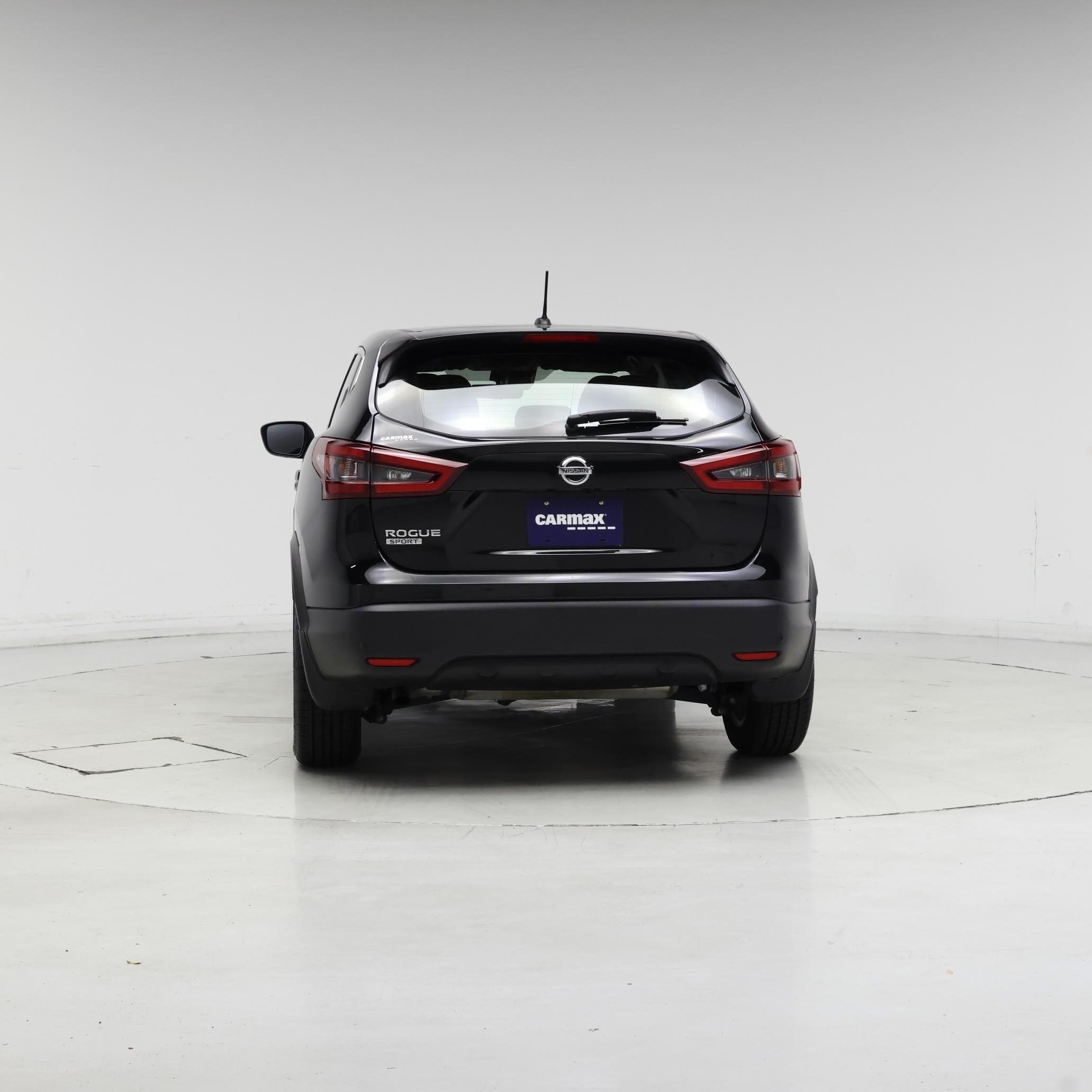 Thumbnail: 2022 Nissan Rogue Sport - 6