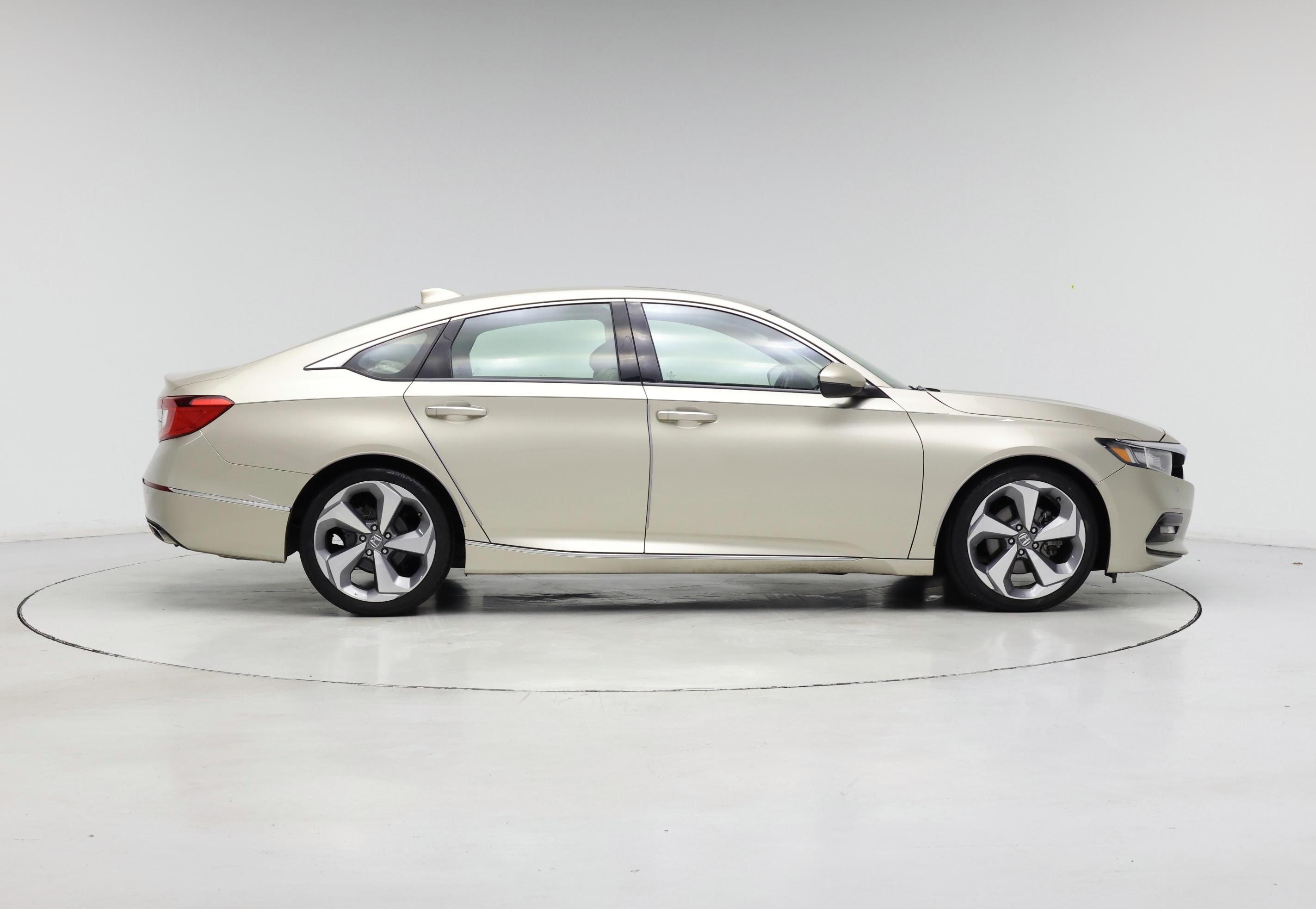 Thumbnail: 2018 Honda Accord - 7