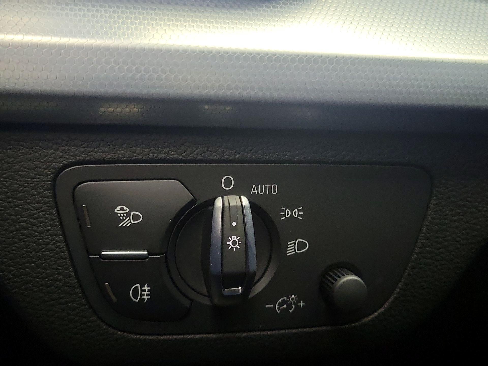 Thumbnail: 2025 Audi Q5 - 13