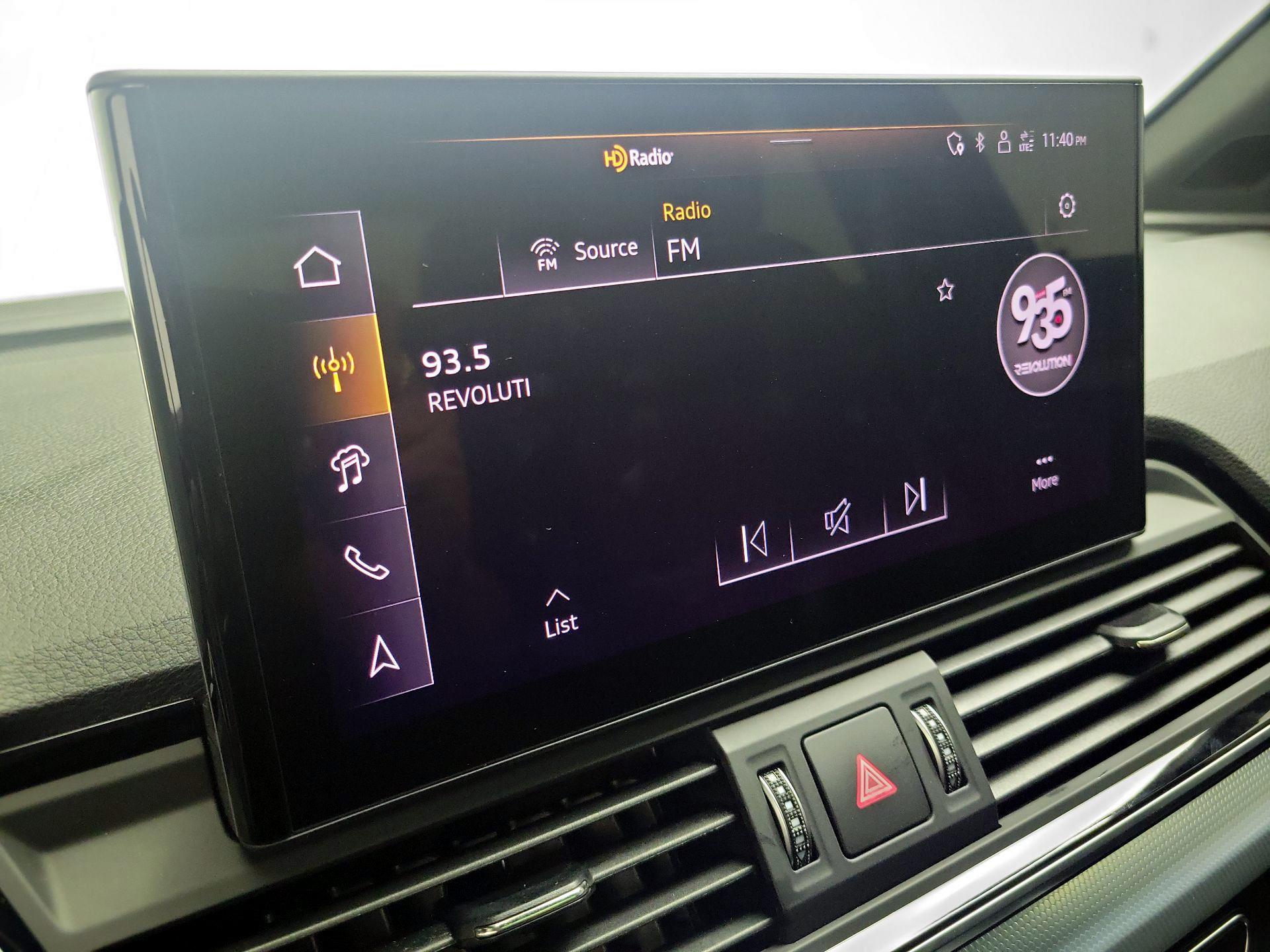 Thumbnail: 2025 Audi Q5 - 16