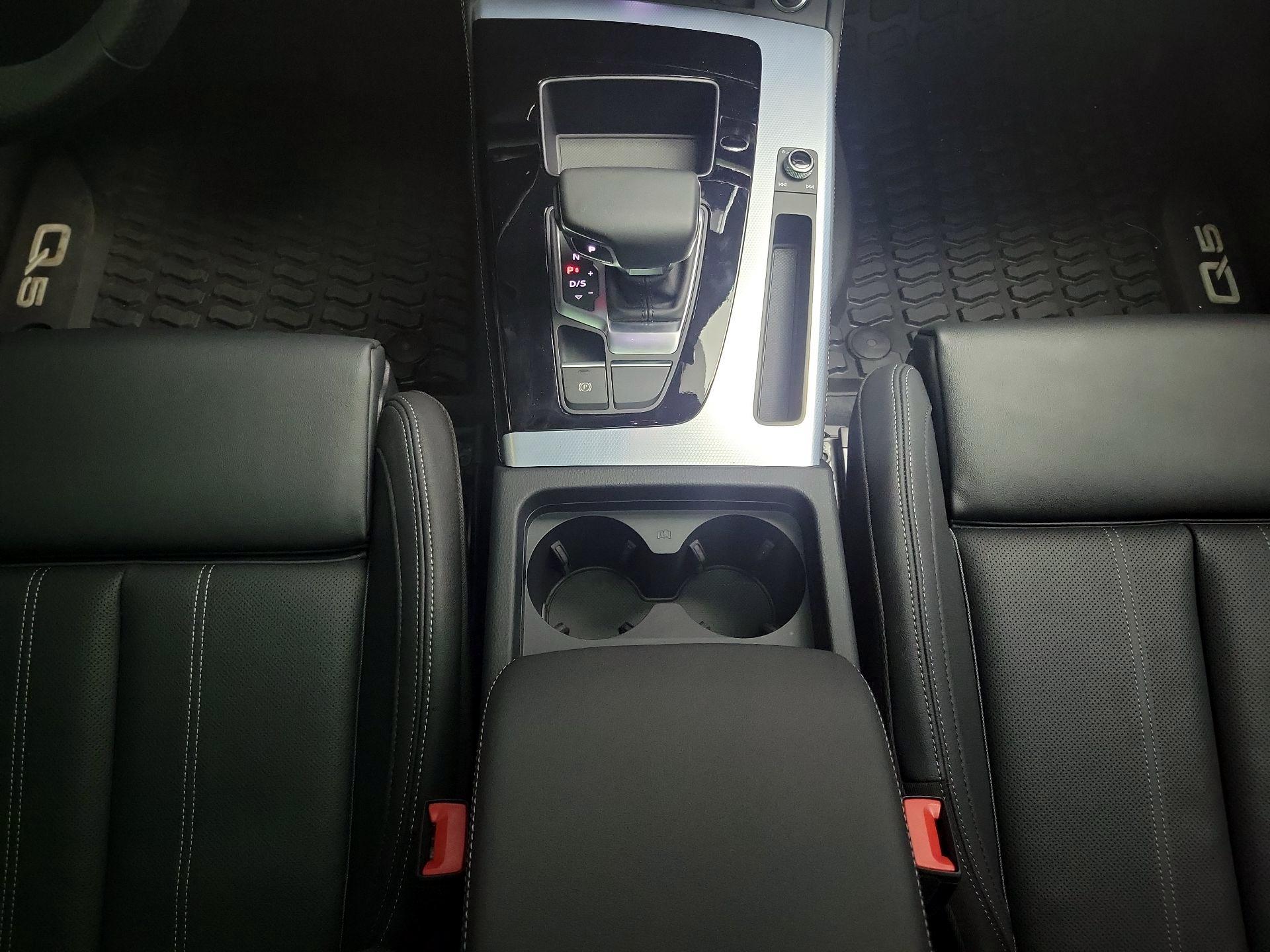 Thumbnail: 2025 Audi Q5 - 18