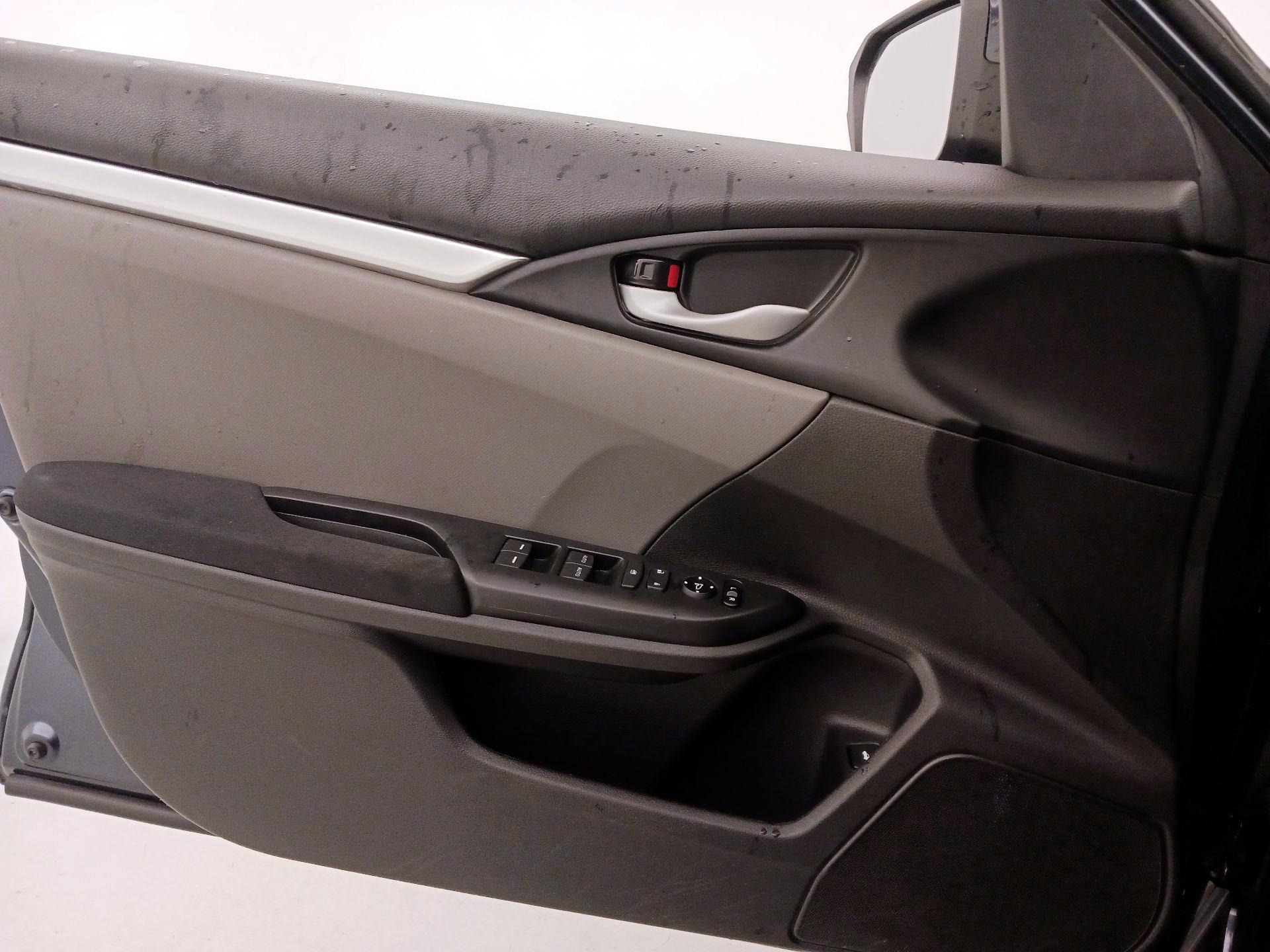 Thumbnail: 2020 Honda Civic - 12