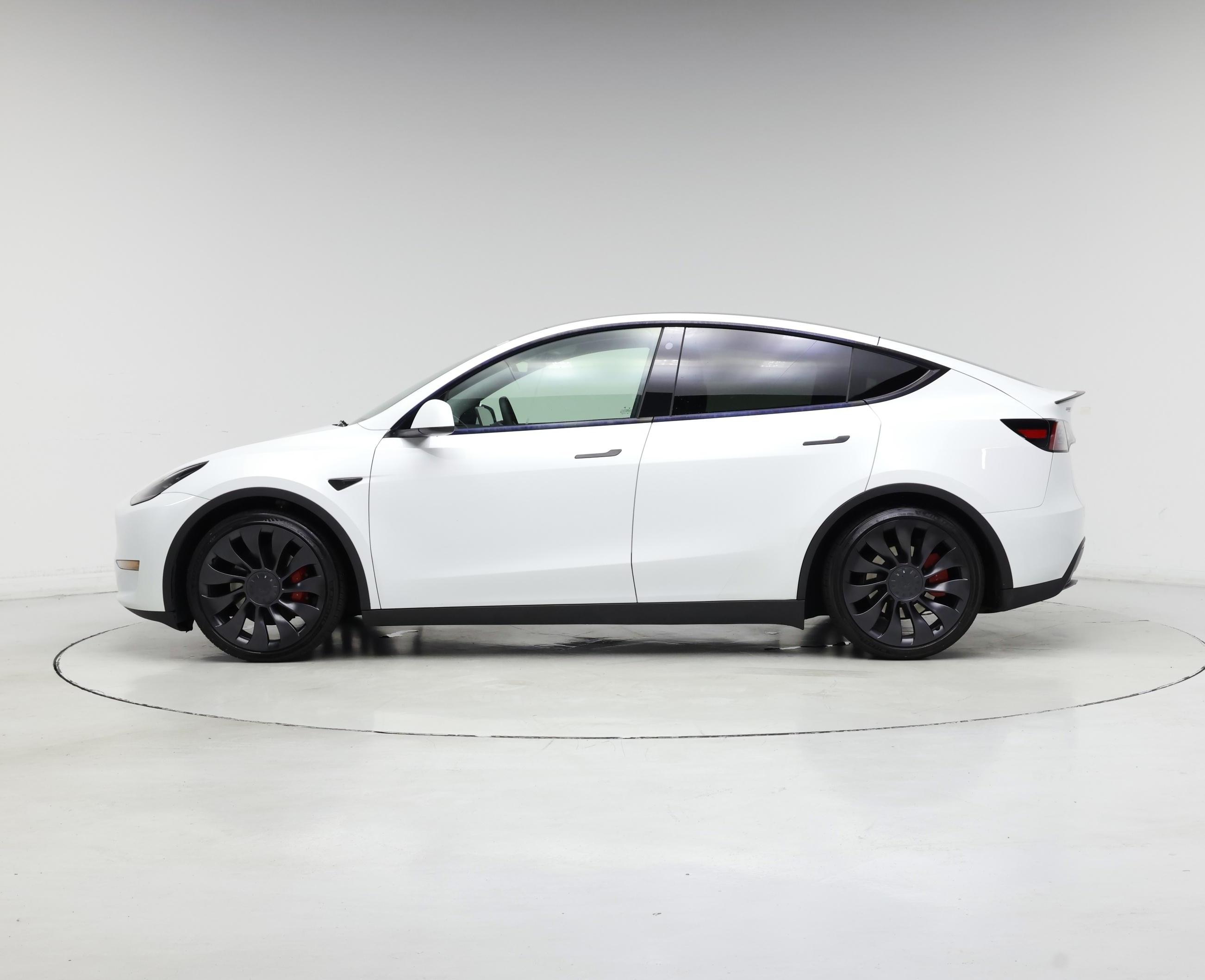 Thumbnail: 2023 Tesla Model Y - 3
