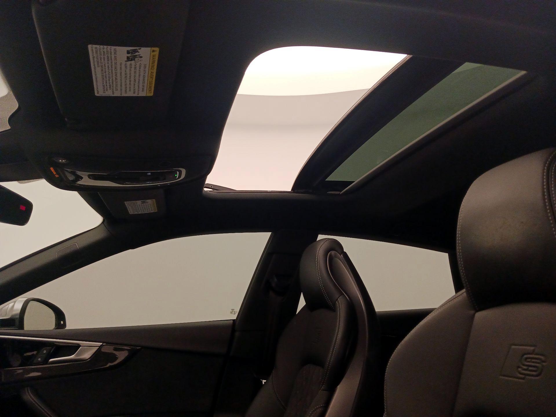 Thumbnail: 2022 Audi S5 - 20