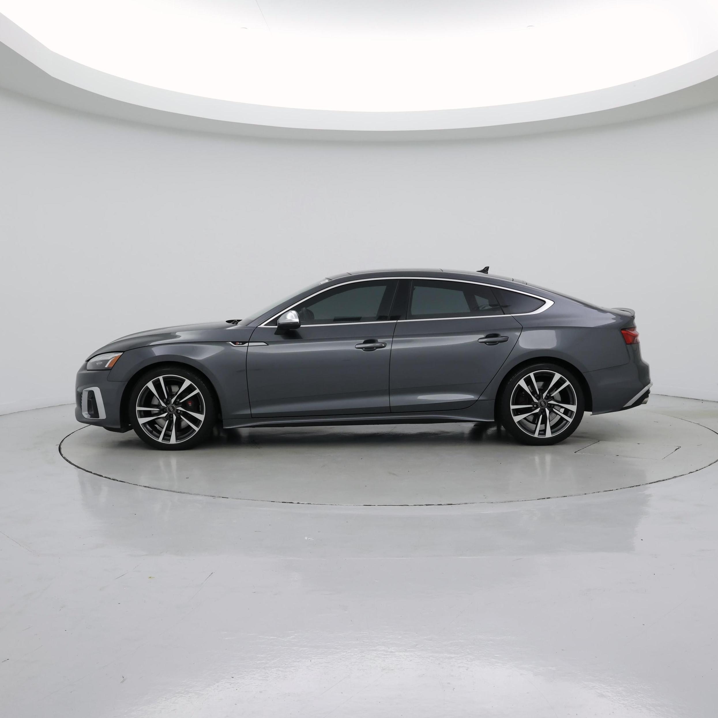 Thumbnail: 2022 Audi S5 - 3