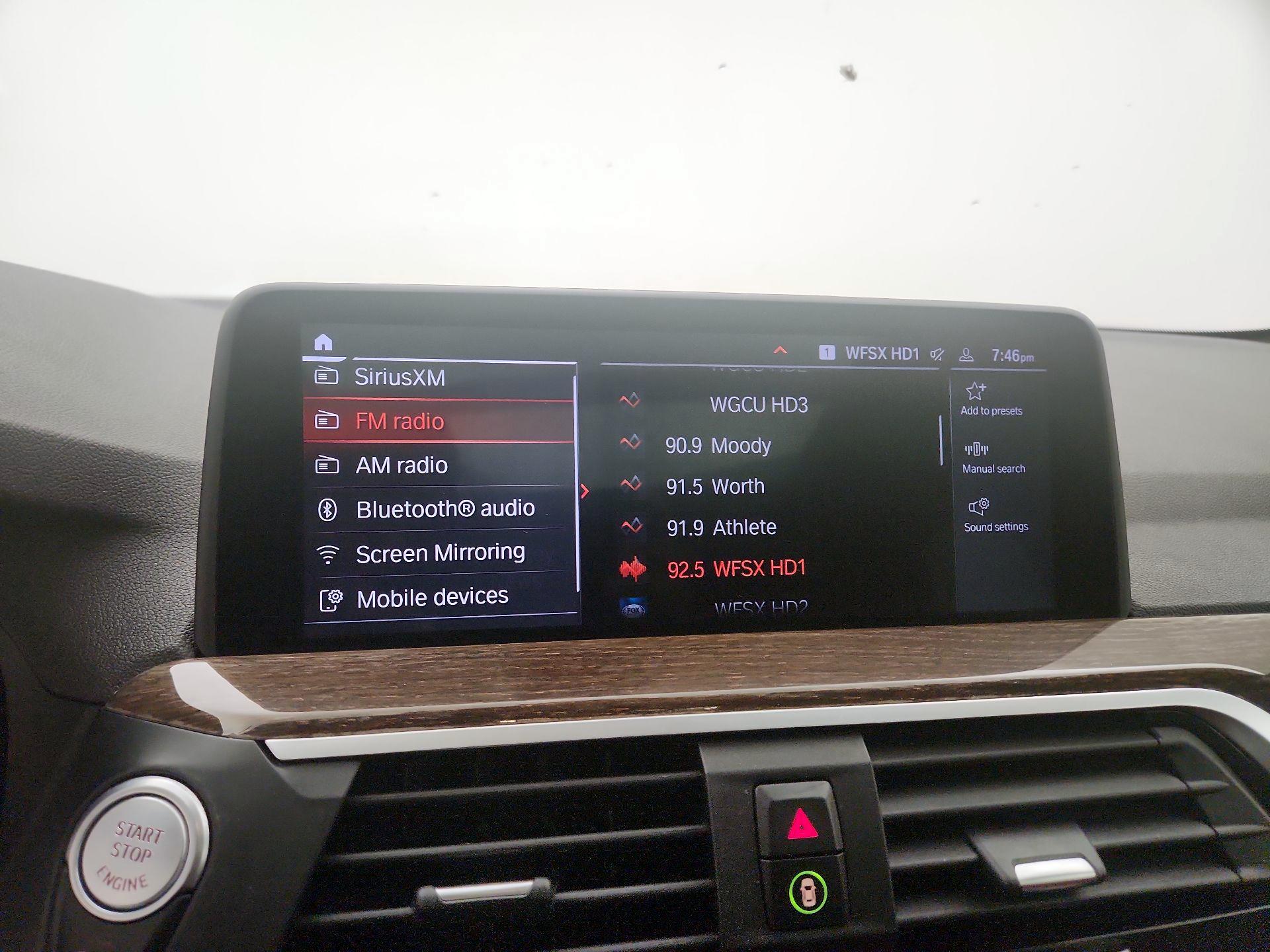 Thumbnail: 2021 BMW X4 - 16