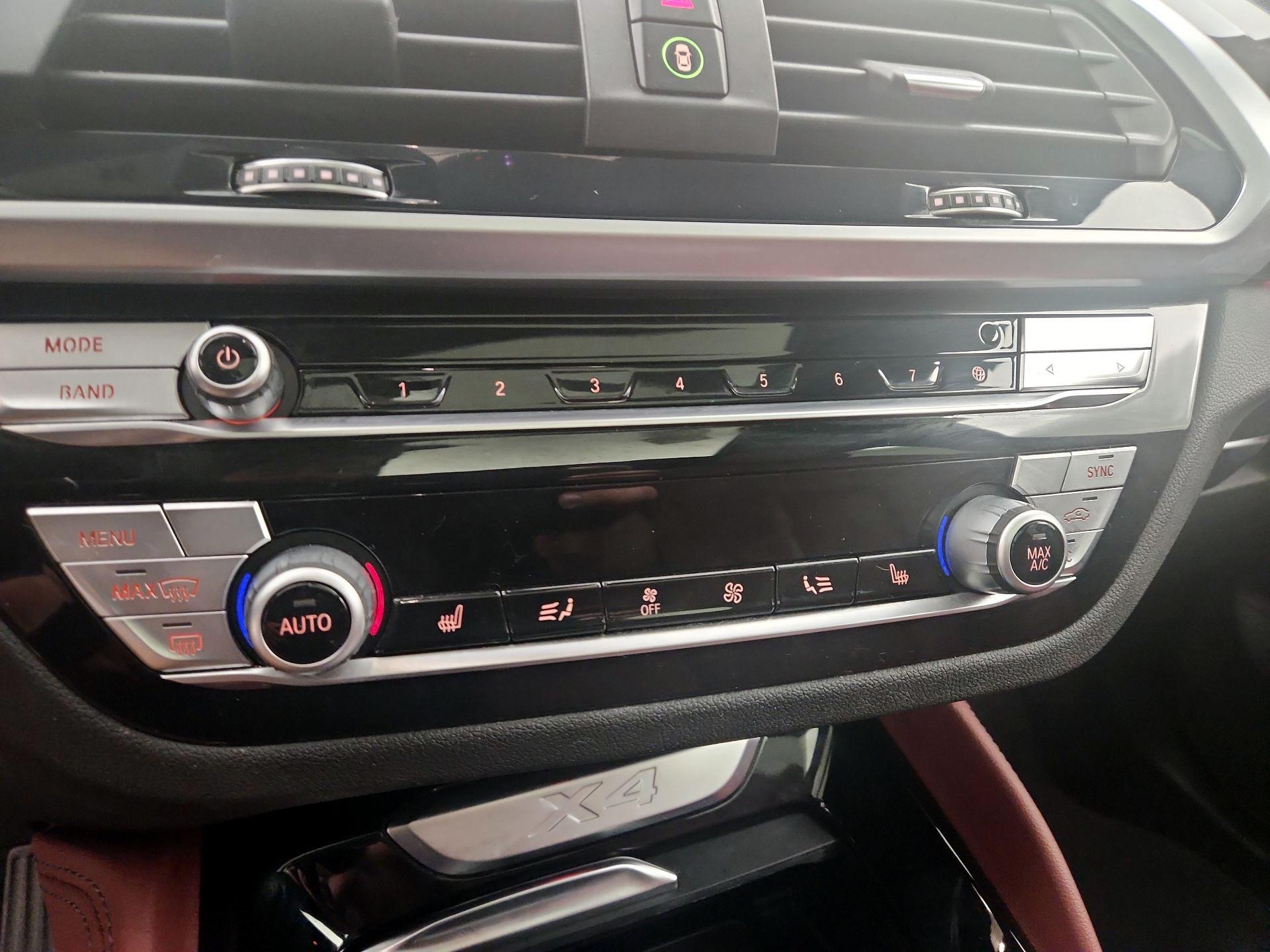 Thumbnail: 2021 BMW X4 - 17