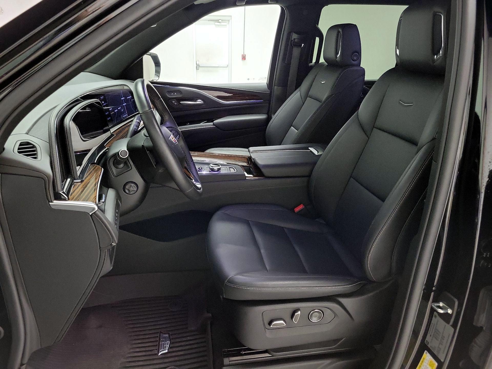 Thumbnail: 2024 Cadillac Escalade - 11