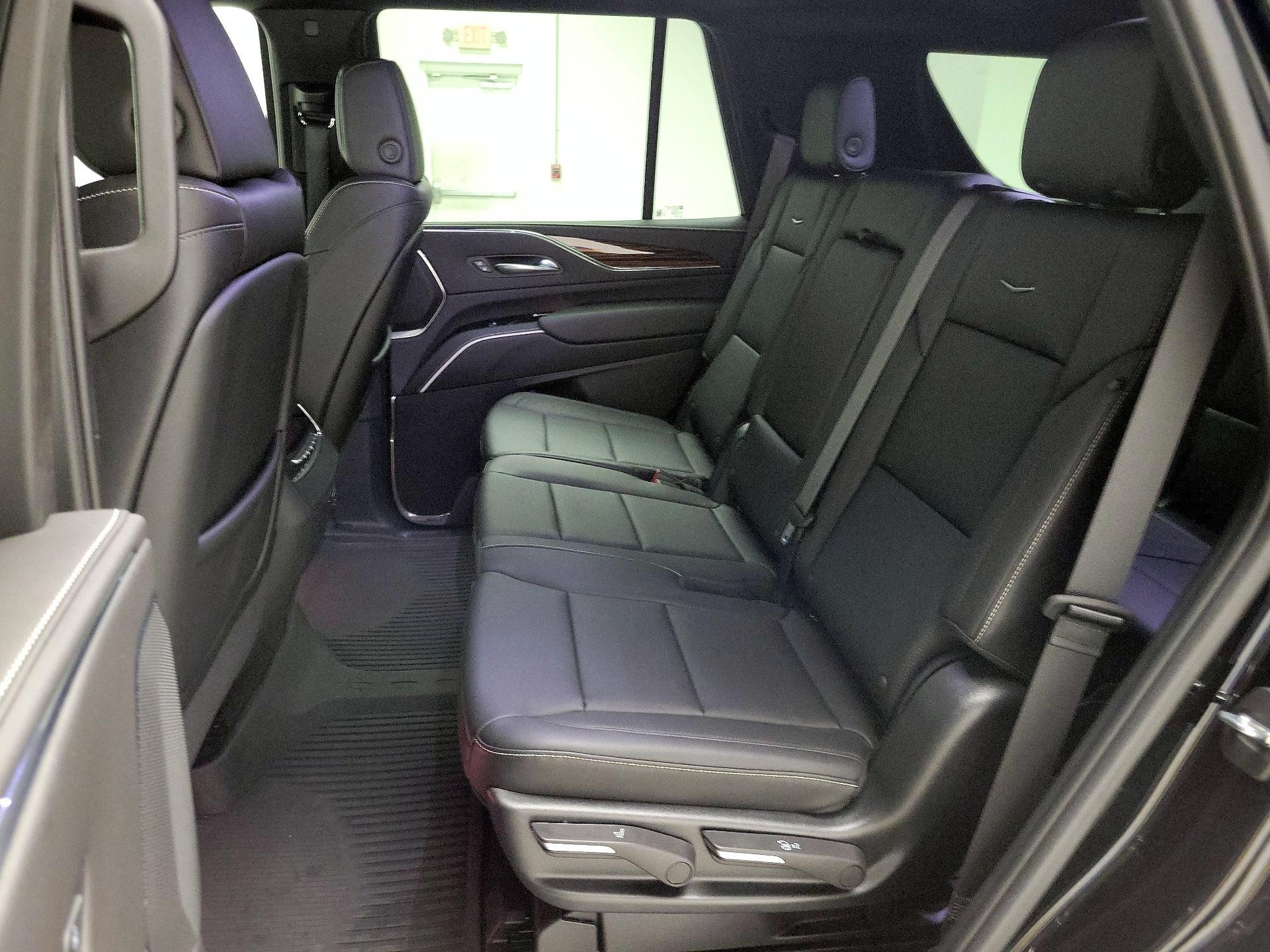 Thumbnail: 2024 Cadillac Escalade - 20